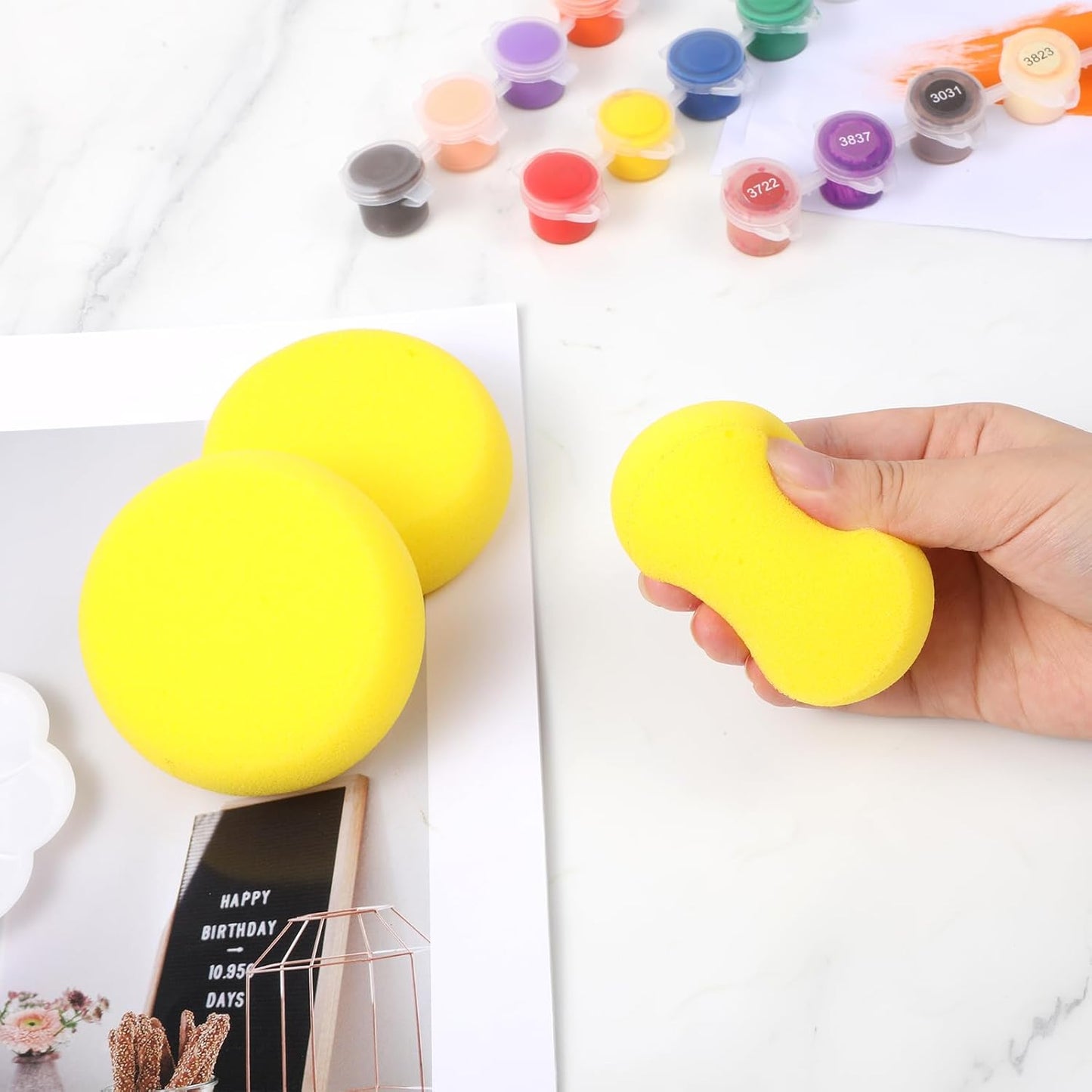 Paint Sponge, 12 Pcs Yellow Round Painting Sponges 3 Inch Artist Pottery Sponge Applicator Watercolor Sponges for Face Painting Pottery Art Crafts Ceramics