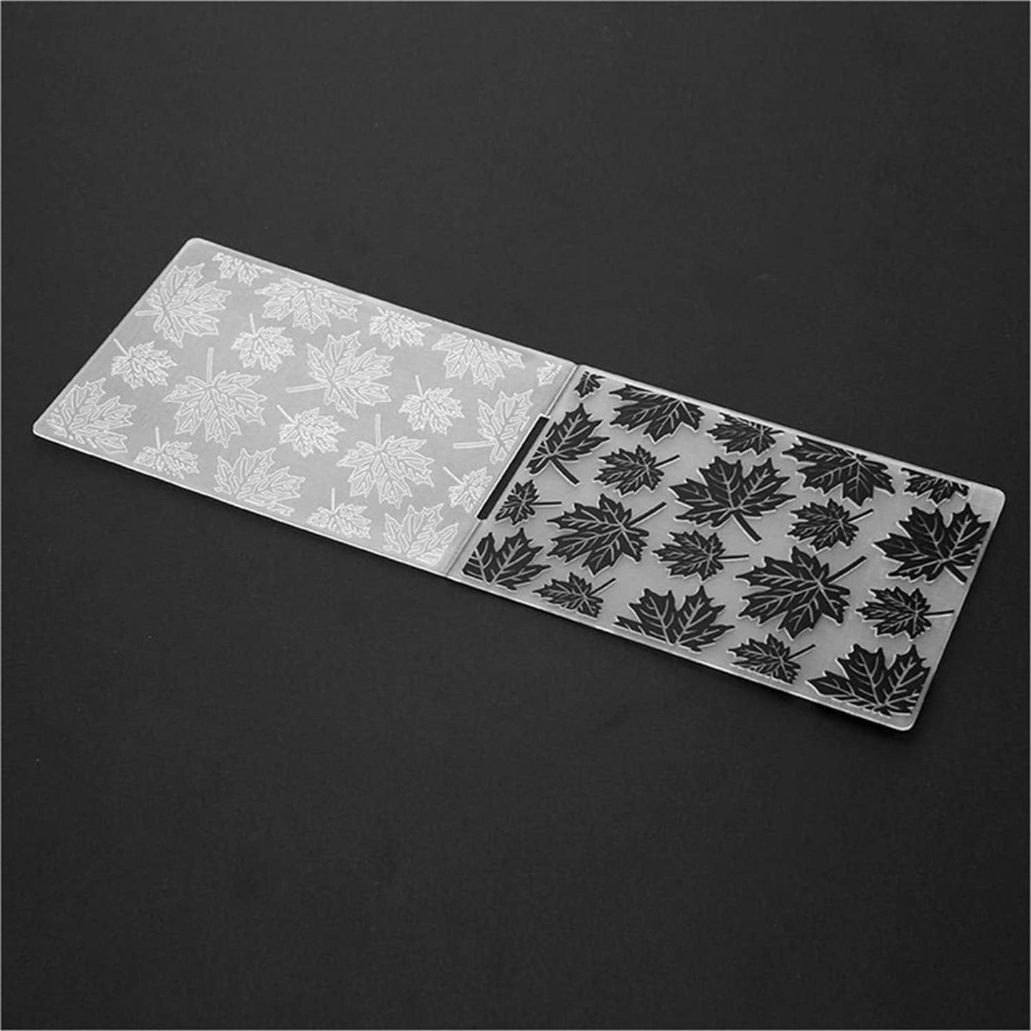 Arbuya Maple Leaves Background Plastic Embossing Folder for Scrapbook DIY Album Card Tool Plastic Template (Maple Leaves)