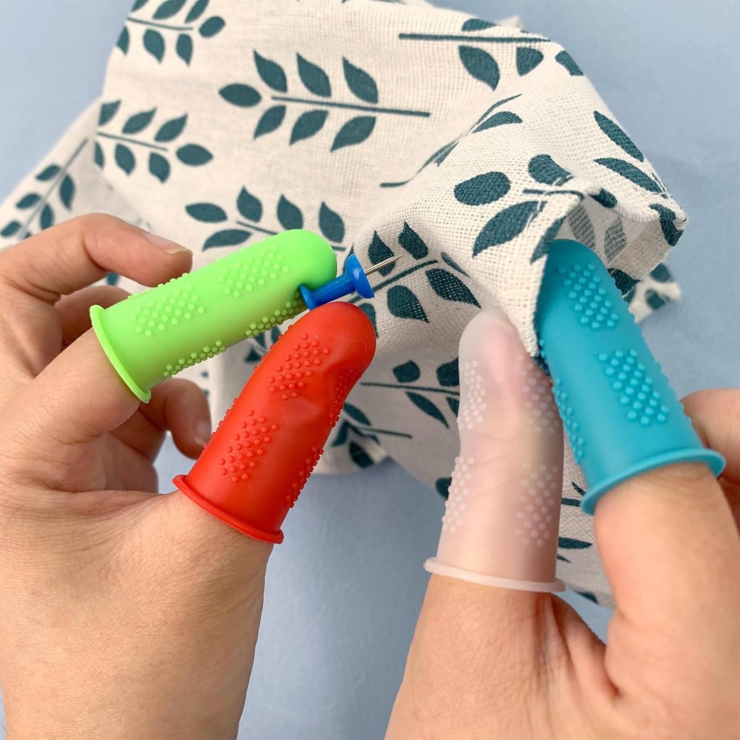 12 Pcs Silicone Hot Glue Gun Finger Caps, Anti-Slip and Reusable Silicone Thumb Protector, Finger Guard Protectors or Hot Glue Wax Rosin Resin Honey Adhesives Scrapbooking Sewing, Small, Medium, Large