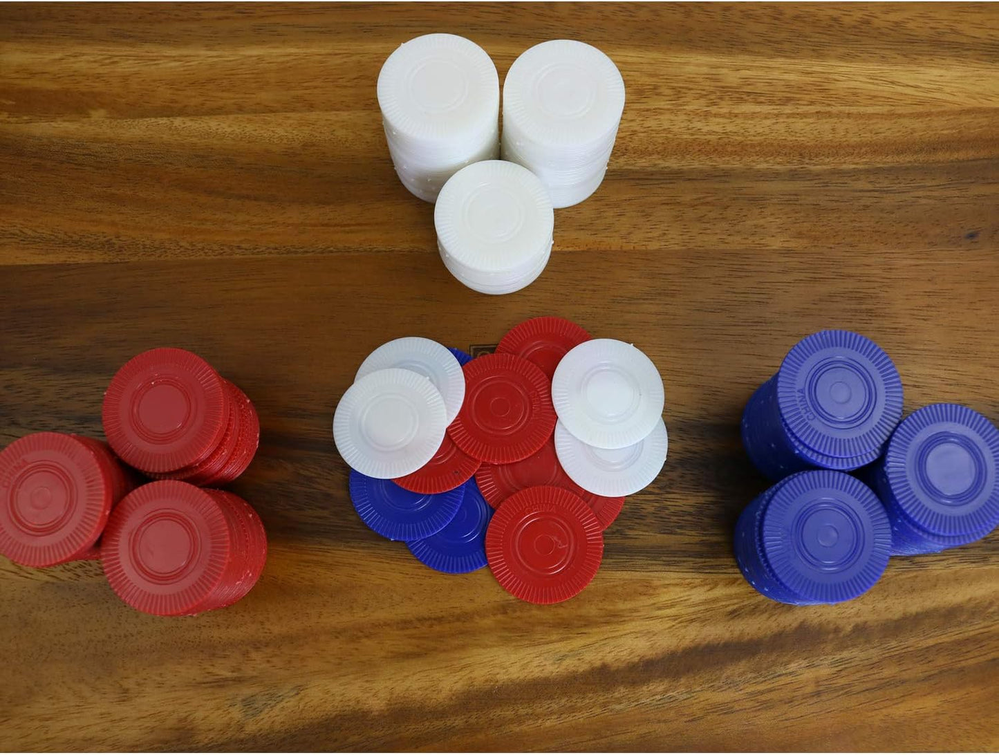 GiftExpress Lot of 300, Plastic Poker Chips for Kids Game Play, Learning Math Counting, Bingo Game, Red, White & Blue 100 pcs ea