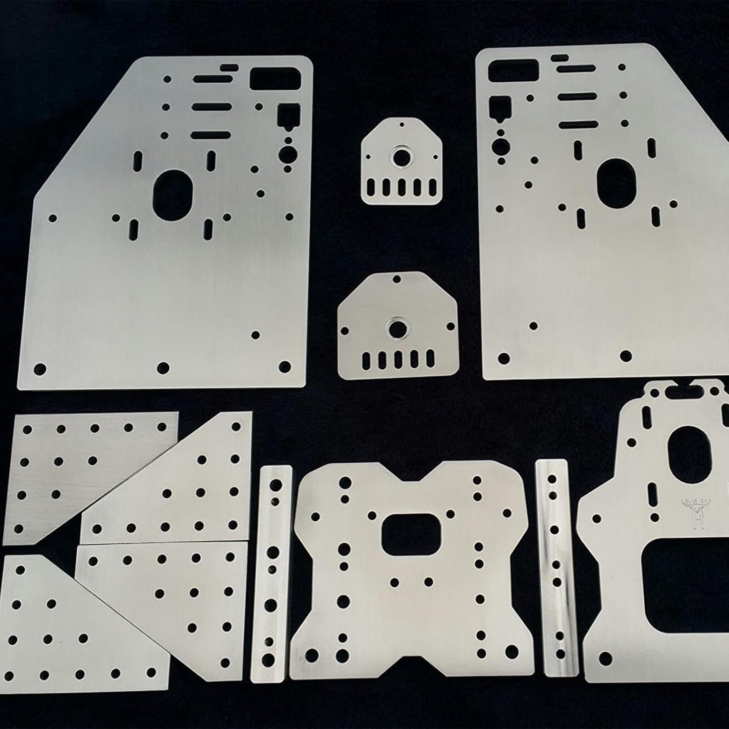 5052 H32 Aluminum Sheet 12x12x1/16 Inch, Rectangle, Silver, 1.5mm Thick, Protective Film, Industrial, Crafting