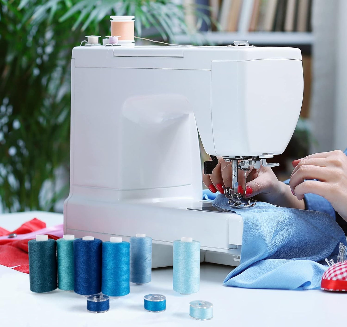 ilauke 72 Pcs Sewing Thread 700 Yards, 36 Colors Prewound Bobbins Thread for Sewing, Polyester Sewing Machine Threads for Brother Singer Janome with Sewing Supplies