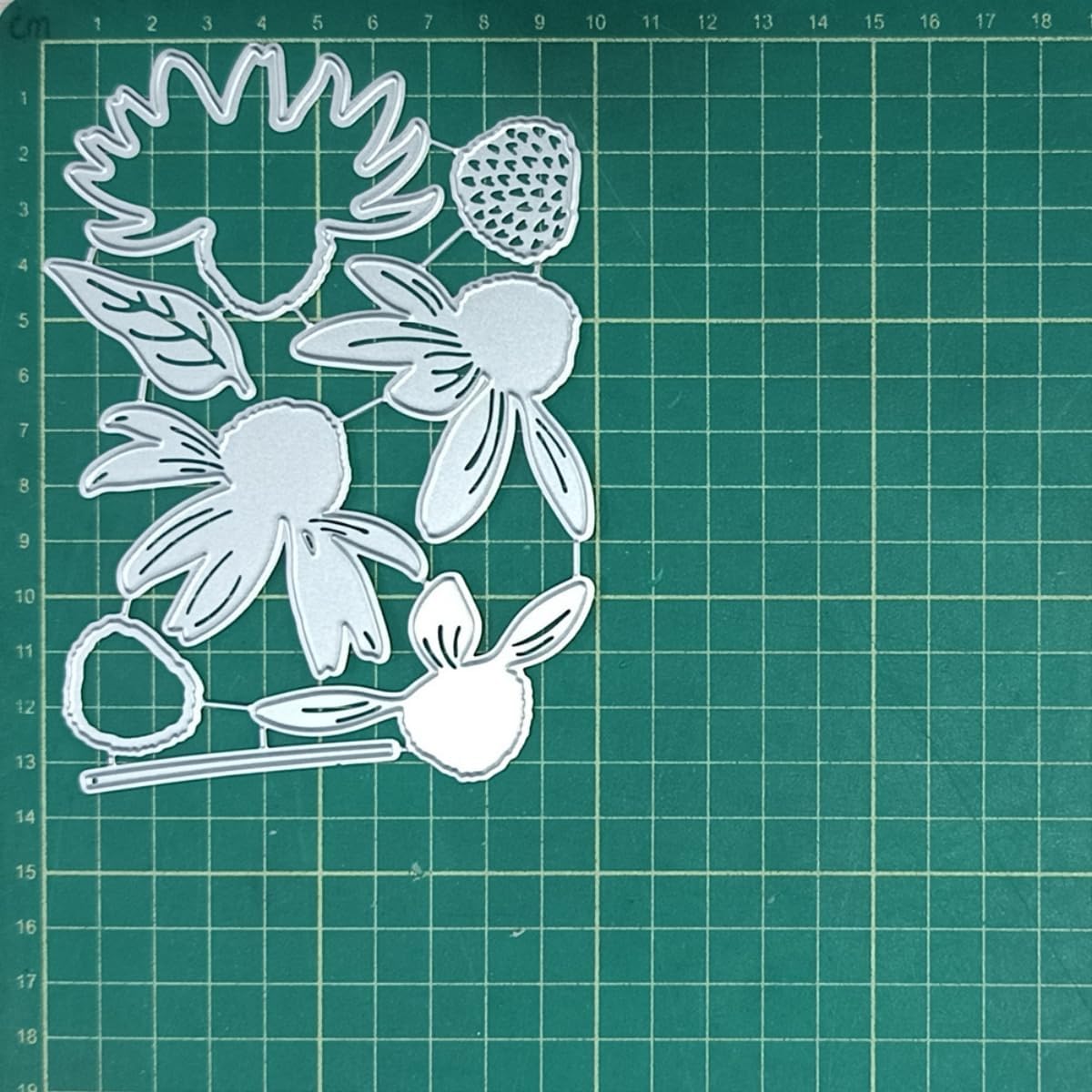 Cutting Dies Metal Stencils Scrapbooking Tools DIY Embossing Template for Paper Card Making Album Arts Crafts Supplies (Flower Set D-10x13.6cm)