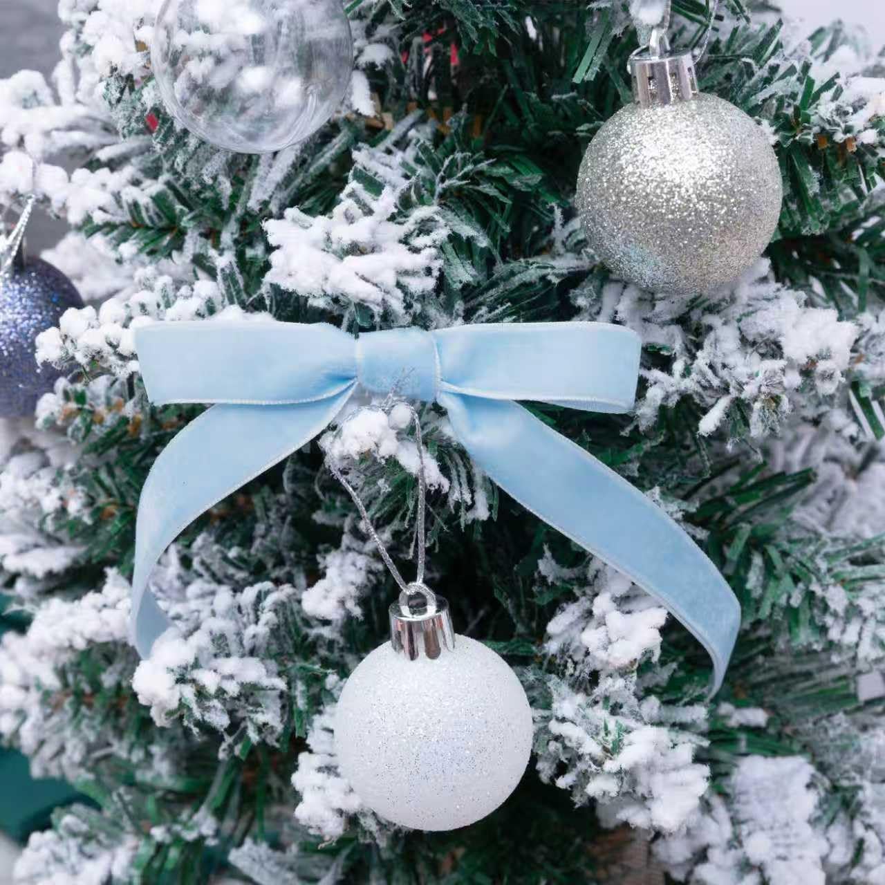 Vintage Sky Blue Velvet Ribbon Christmas Ribbon for Gift Wrapping Crafts Christmas Tree Ornaments Garland Decorations, 5/8 Inch X 25Yd