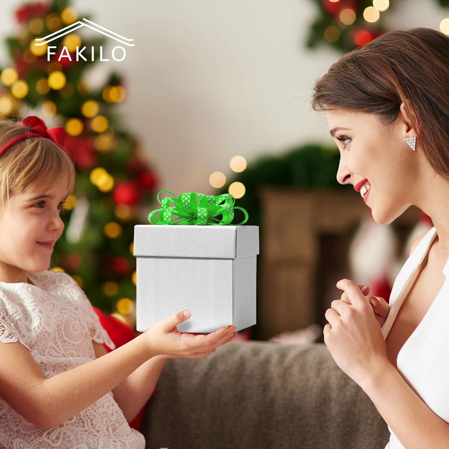 Polka Dot Grosgrain Ribbon 3/8 Inch, 25 Yards Spool Green and White Polka Dot Ribbon for Christmas Gift Wrapping DIY Crafts Hair Bows Wedding Party Decor Sewing and Home Decoration