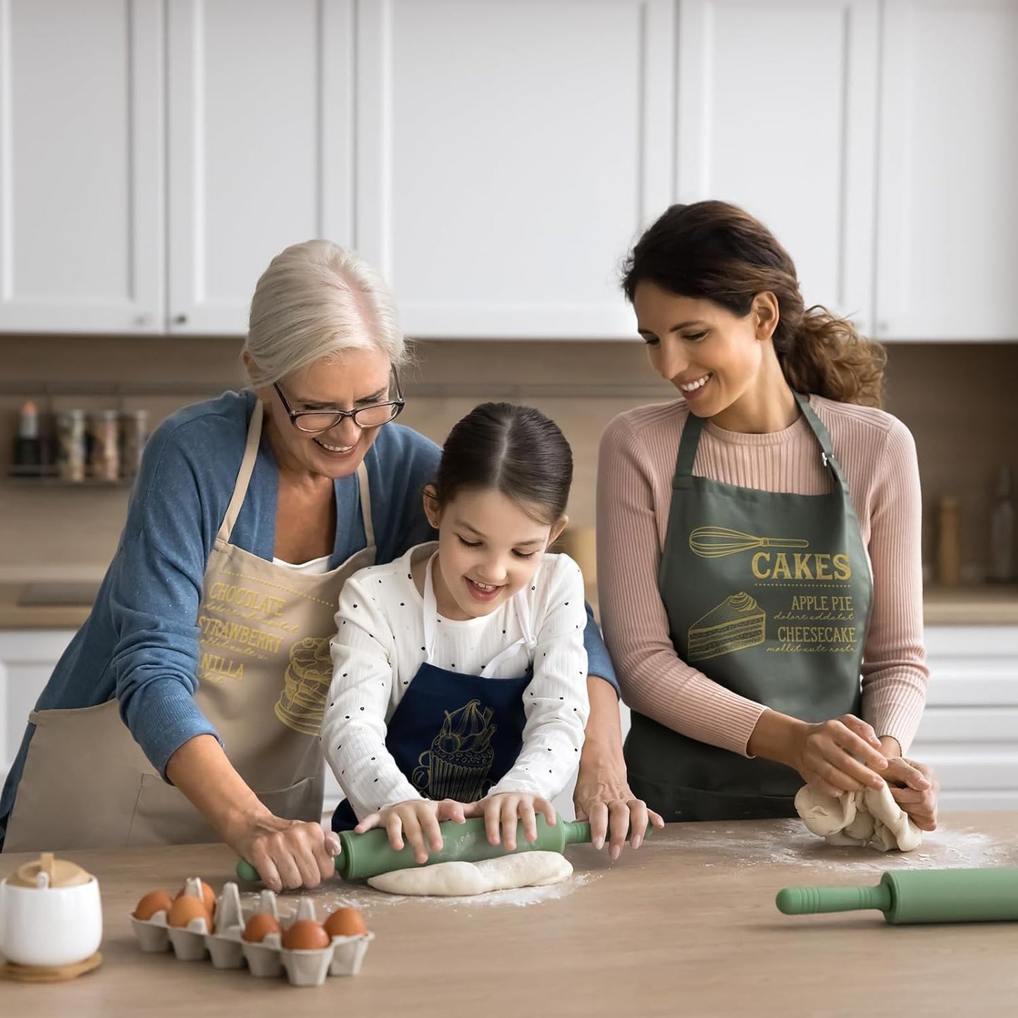 HTVRONT HTV Heat Transfer Vinyl Bundle: 5 White HTV Vinyl and 4 Black Heat Transfer Vinyl Sheets, 12"x12" PU Iron on Plus 1 PTFE Sheet Easy to Cut & Weed for Heat Design