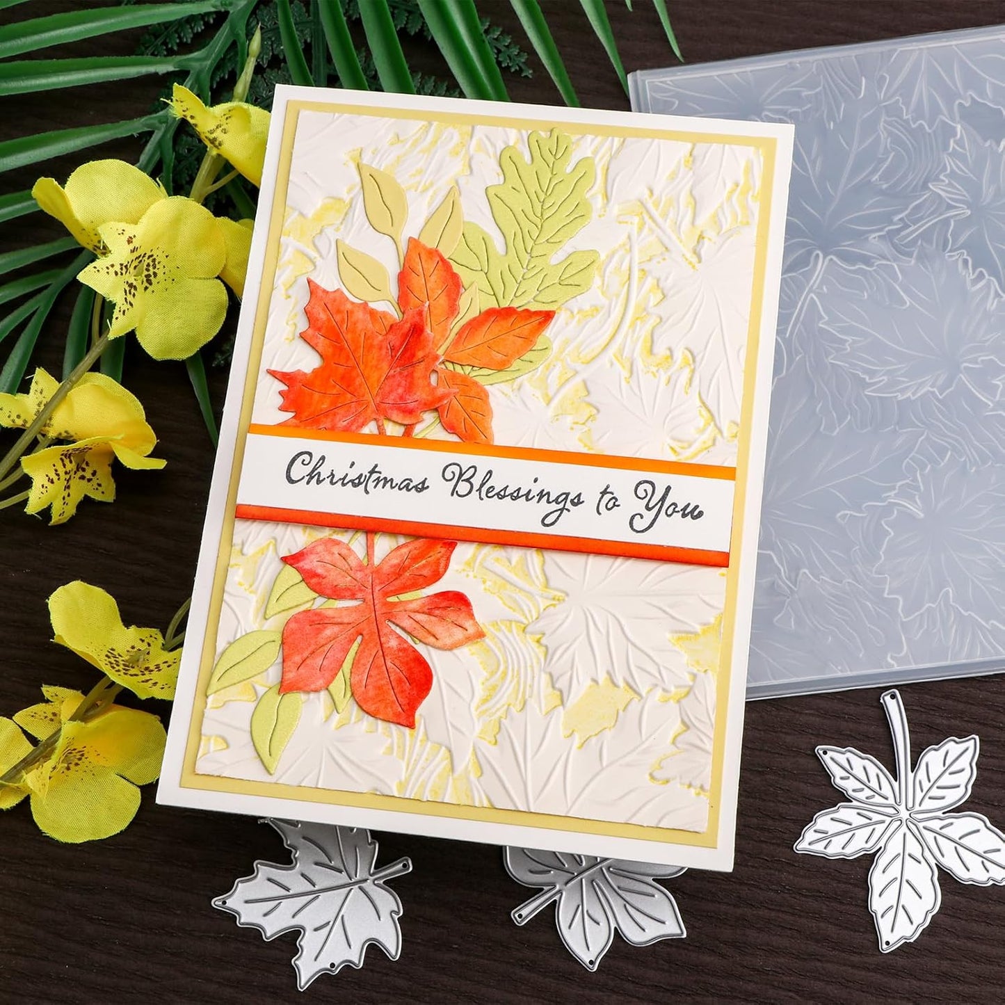 BAOFALI 3D Autumn Theme Plastic Embossing Folders Maple Leaf for DIY Scrapbooking Photo Album Card Paper Craft Decoration for Card Making,Embossing Template Paper Card Embossing Stencil