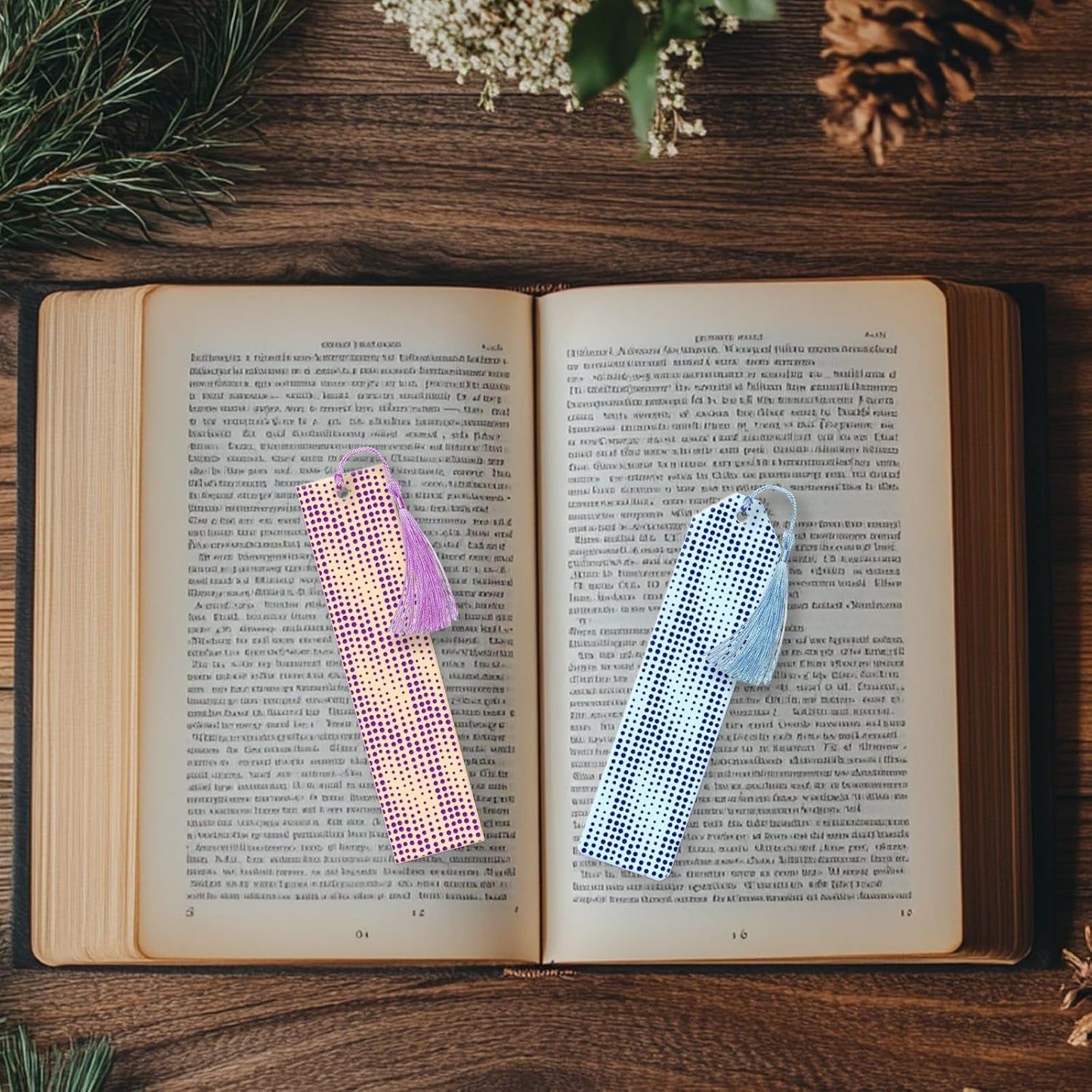 CHGCRAFT Polka Dot Texture Polymer Clay Texture Sheets Geometric Texture Silicone Texture Stamp Clay Texture Mat Modeling Pattern Pad for Jewelry and Clay Earrings Tools, 5.5x5.5 inch