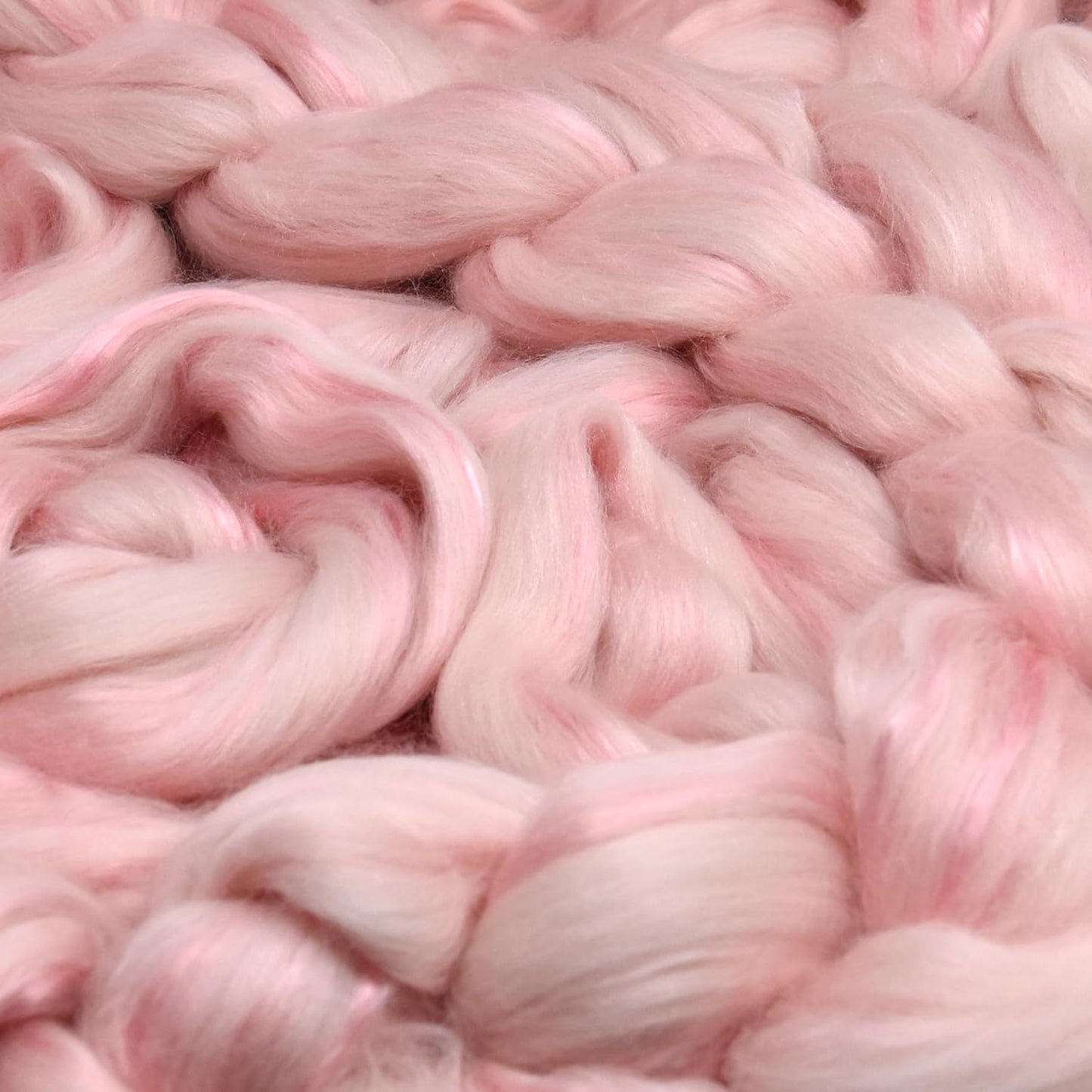 Merino Silk Luxe Tonal Designer Blend. Superfine Merino, Mulberry Silk, Tussah Silk. Top Roving for Spinning or Felting. Fleur de Rose 1oz