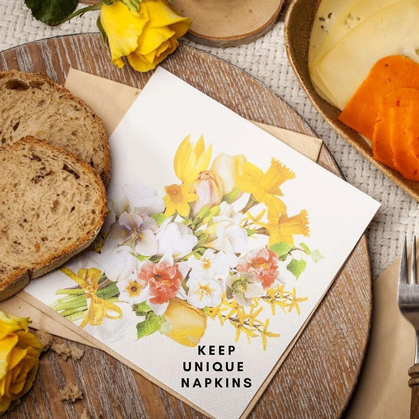 20-ct 13x13 Christmas Paper Decoupage Napkins, 3-Ply Servilletas Tissue Napkin for Dinner and Parties, Disposable Napkins (Santa Merry Xmas)