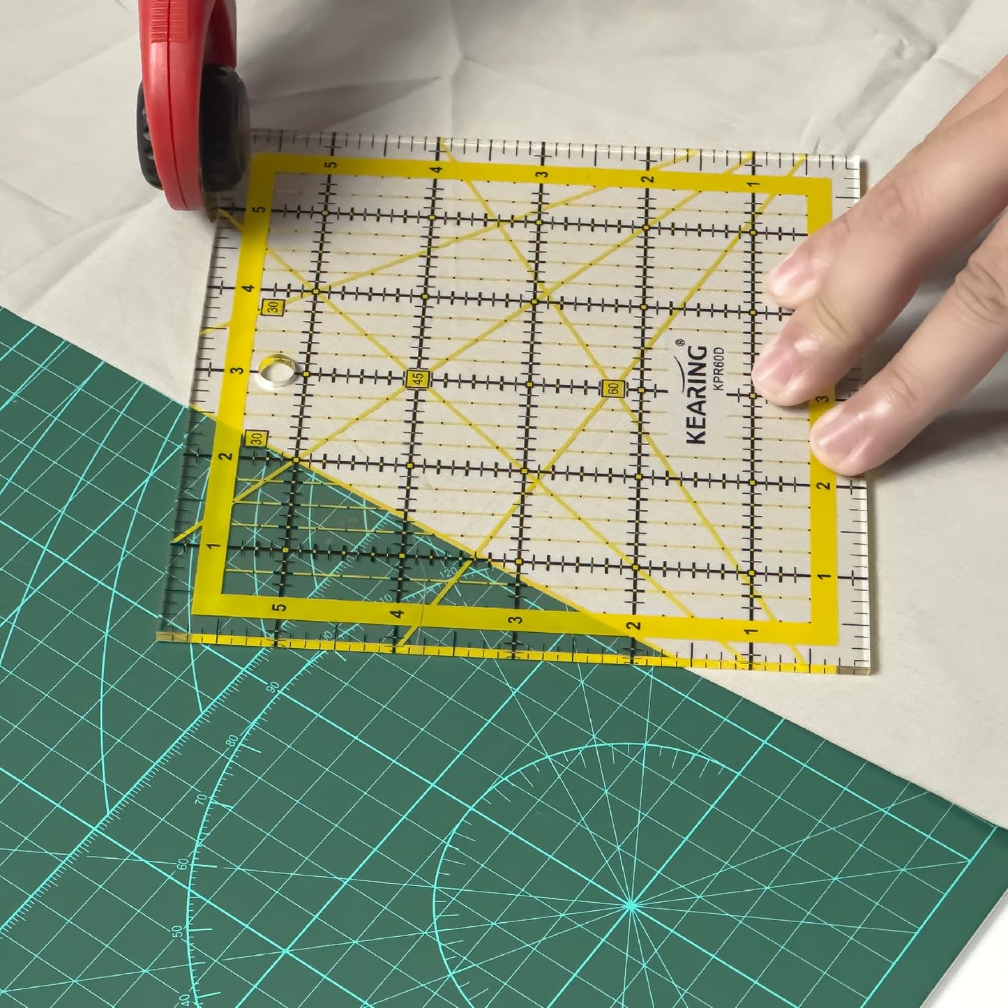 KERING Patchwork Quilting Ruler - 6x6 inch Non-Slip Acrylic Square Ruler for Foundation Paper Piecing, Bias Strips & Rotary Cutting, Durable Quilter's Tool with Anti-Slip Backing