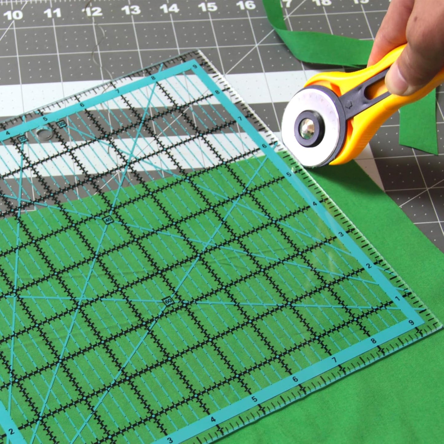 Quilting Rulers, Acrylic Quilt Ruler,4 Square Fabric Cutting Ruler (4.5""X4.5"", 6""X6"", 9.5""X9.5"", 12.5""X12.5""), Quilting Templates with Non Slip Rings. (Blue)