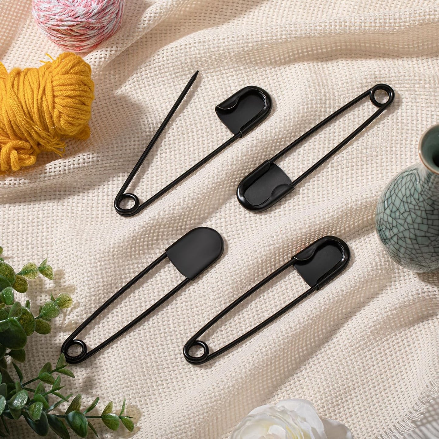 Juexica 5 Pcs 5 Inch Jumbo Stainless Steel Safety Pins Large Heavy Duty Huge Strong Laundry Pins for Upholstery Sewing Quilting Key Rings Craft Outdoor (Black)