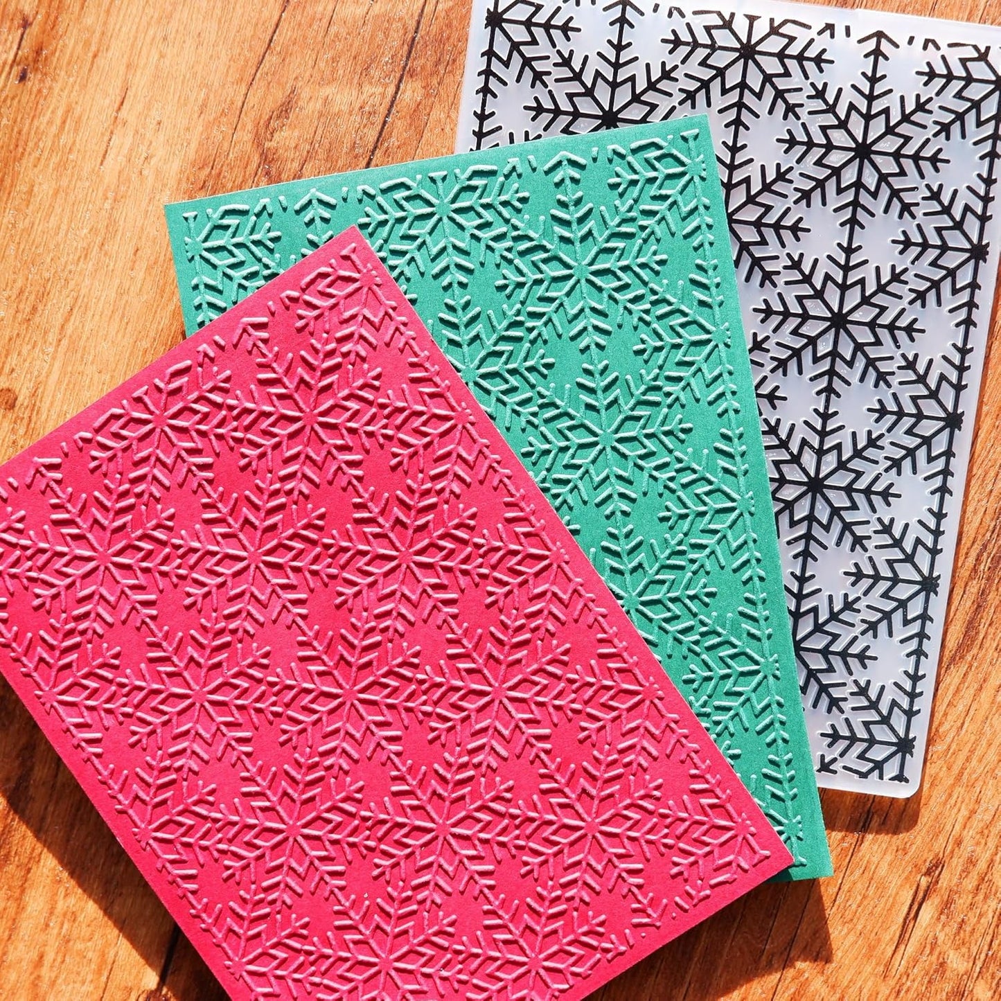 Arbuya Snowflakes Background Plastic Embossing Folders for Card Making Christmas Impression Embossing Folder for Scrapbooking Paper Crafting Home Decoration