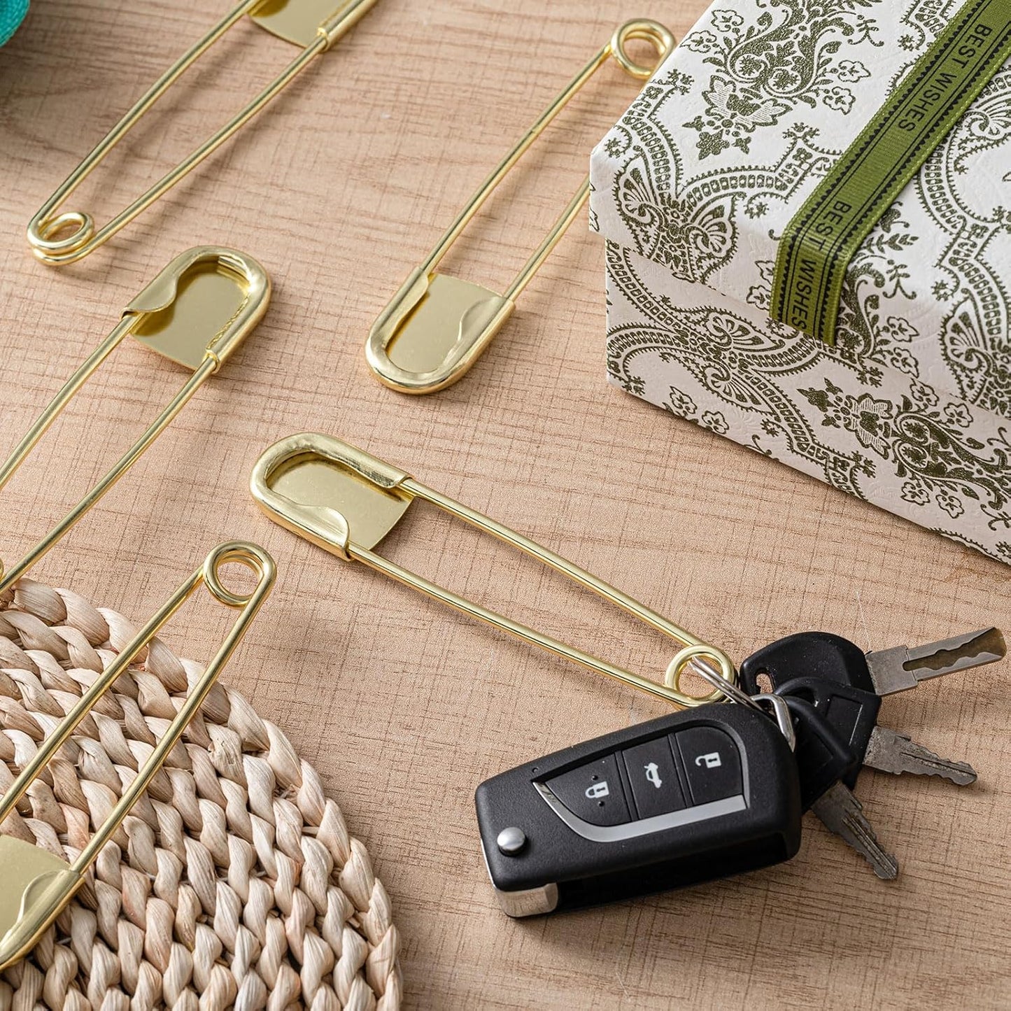 Juexica 5 Pcs 5 Inch Jumbo Stainless Steel Safety Pins Large Heavy Duty Huge Strong Laundry Pins for Upholstery Sewing Quilting Key Rings Craft Outdoor (Gold)