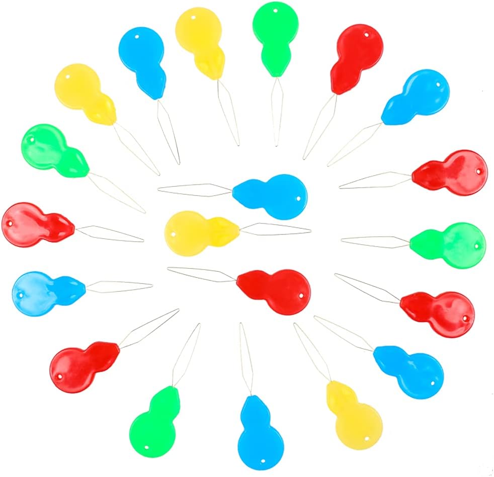 Eketirry Plastic Needle threaders, 35pcs Needle Threader Hand Machine Sewing Tool for Sewing Crafting, Knitting Craft, Quilting, DIY Art, Color Random (35)