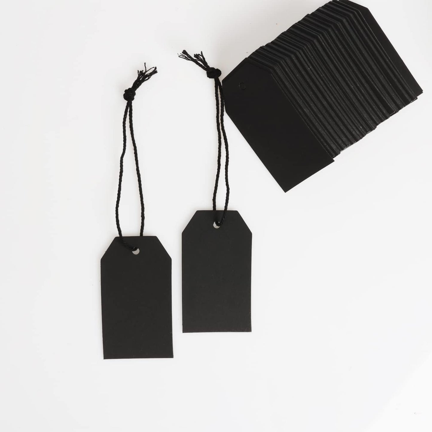 200PCS Paper Gift Tags with Free 200PCS Black Cotton Strings,Blank hangtags for DIY Wedding Holiday Present(Black)