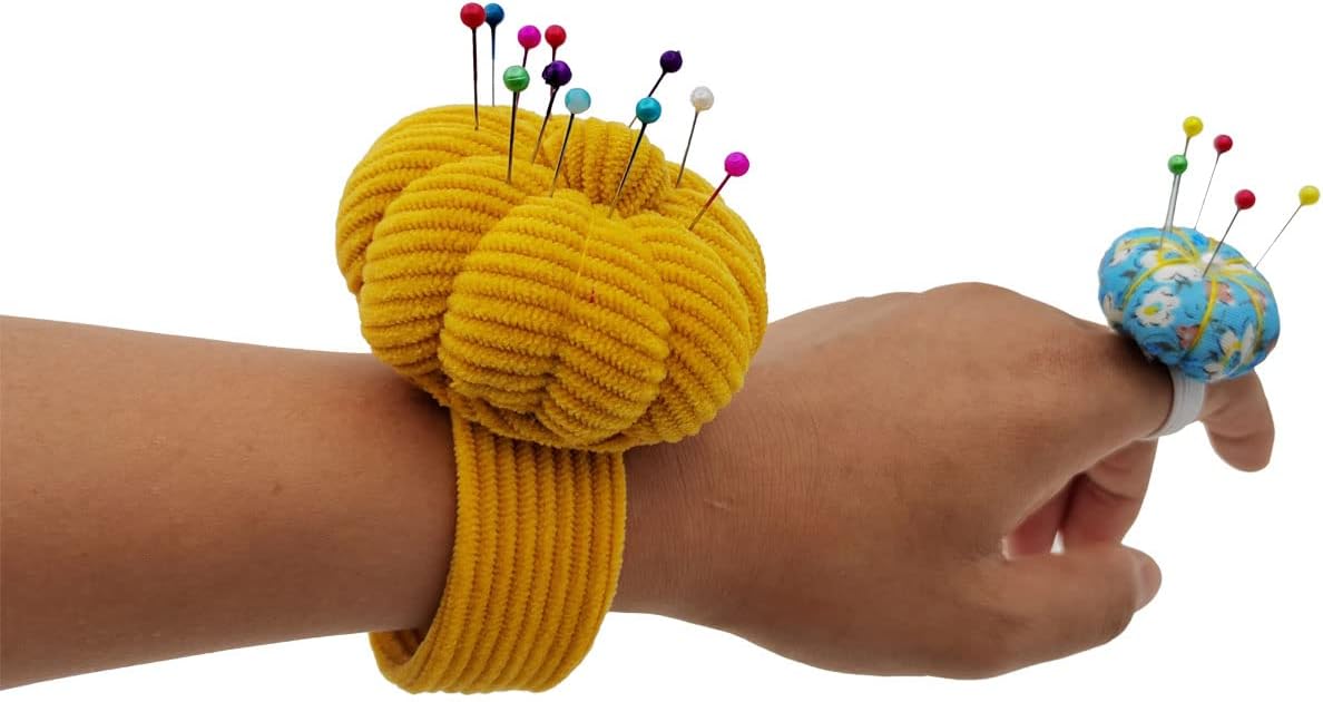 Wrist Pin Cushion Pincushions Needlework DIY Handcraft Needles Holder for Sewing and Quilting Pop Snap Ring with 1 Elastic Strap Finger Ring Pincushions Pumpkin Shaped