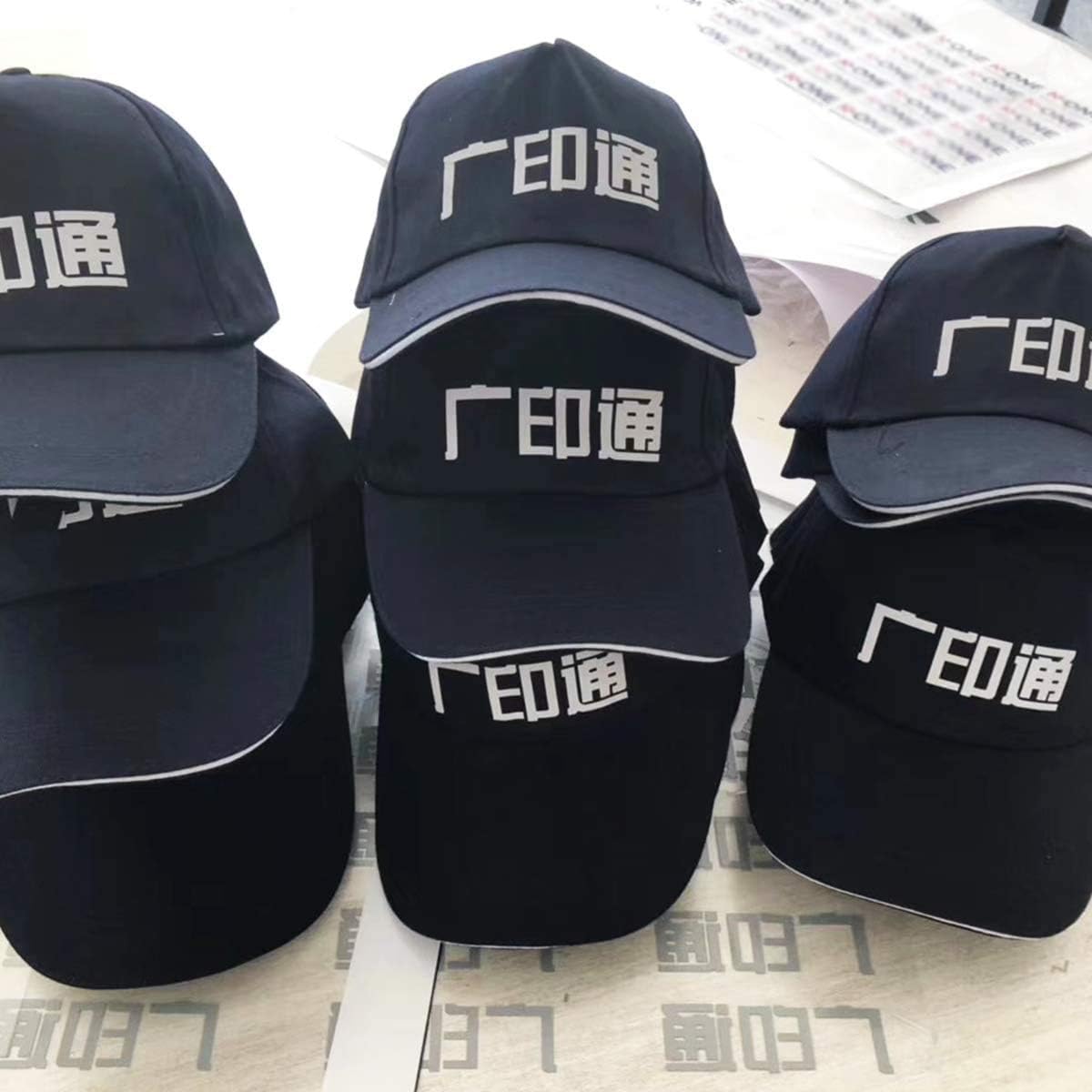 guangyintong Heat Transfer Vinyl White HTV Rolls, 12" x 10ft White HTV Iron on Vinyl for T-Shirts, Matte Surface for All Cutter Machine Easy to Cut & Weed for Heat DIY Design