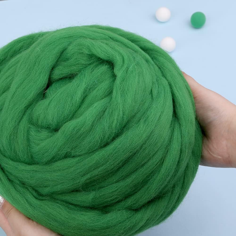 Wool Roving Bulk - 8.82oz Super Wool Chunky Yarn, Wool Roving Top for Needle Felting, Soft Felting Wool Supplies for Hand Spinning, Blending, Weaving and DIY Craft (Grass Green)