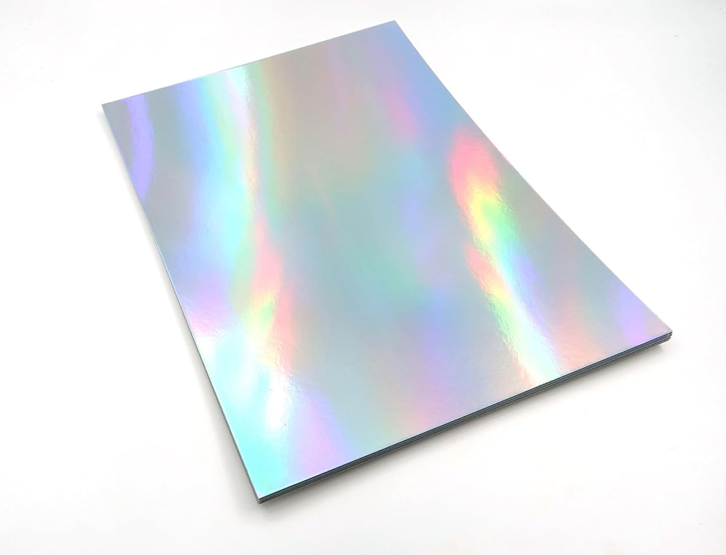TGXRZX Metallic Cardstock Paper,holographic cardstock,Size 8 "x 11" (250gsm),15PCS,Mirror Finish Gold Foil Board for Crafting,Invitations,and Decorations,Die Cut and Plotter,Card Making(Laser silver)