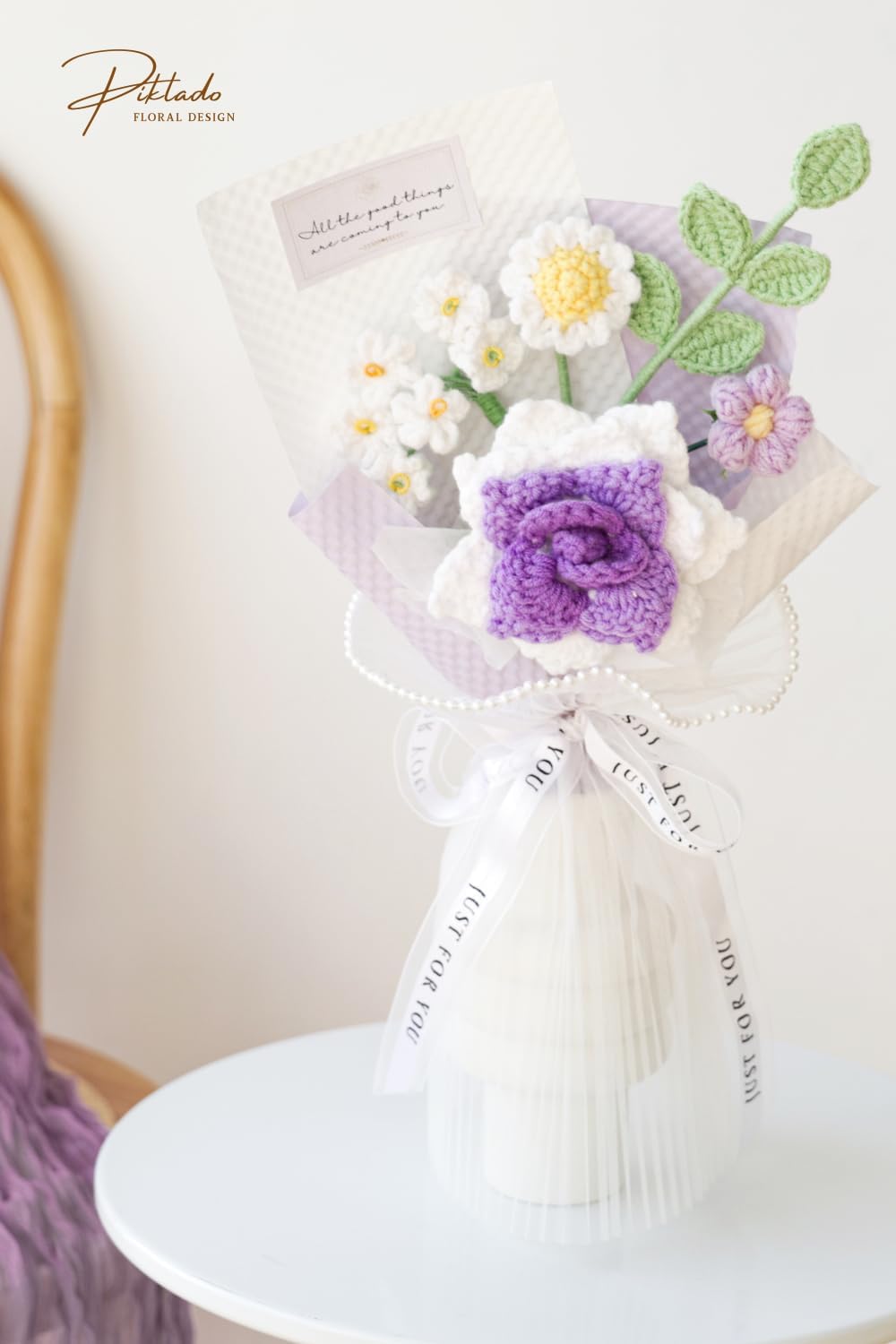 Handmade Crochet Rose Daisy as a Gift for Lover, Family,Friends. Crochet Bouquet, Crocheted Yarn Flowers, Artificial Flower Finished Bouquet