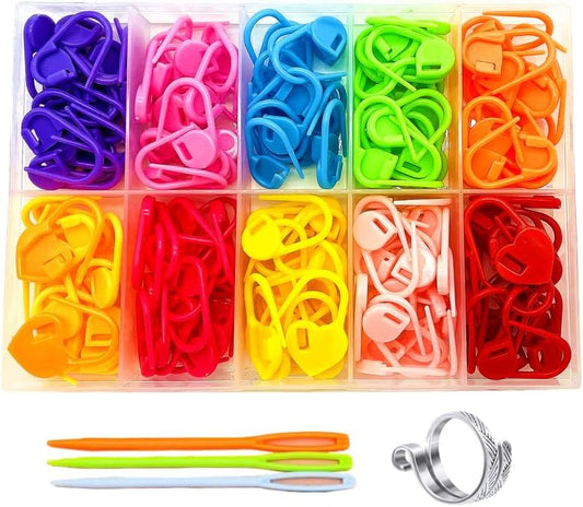 Hayodo Stitch Markers 10 Colors Knitting Crochet Locking 60/160/240Pcs Stitch Needle Clip Counter with 3 Plastic Needle Randomly and 1 Knitting Crochet Loop Ring (Multicolor-160 pcs)