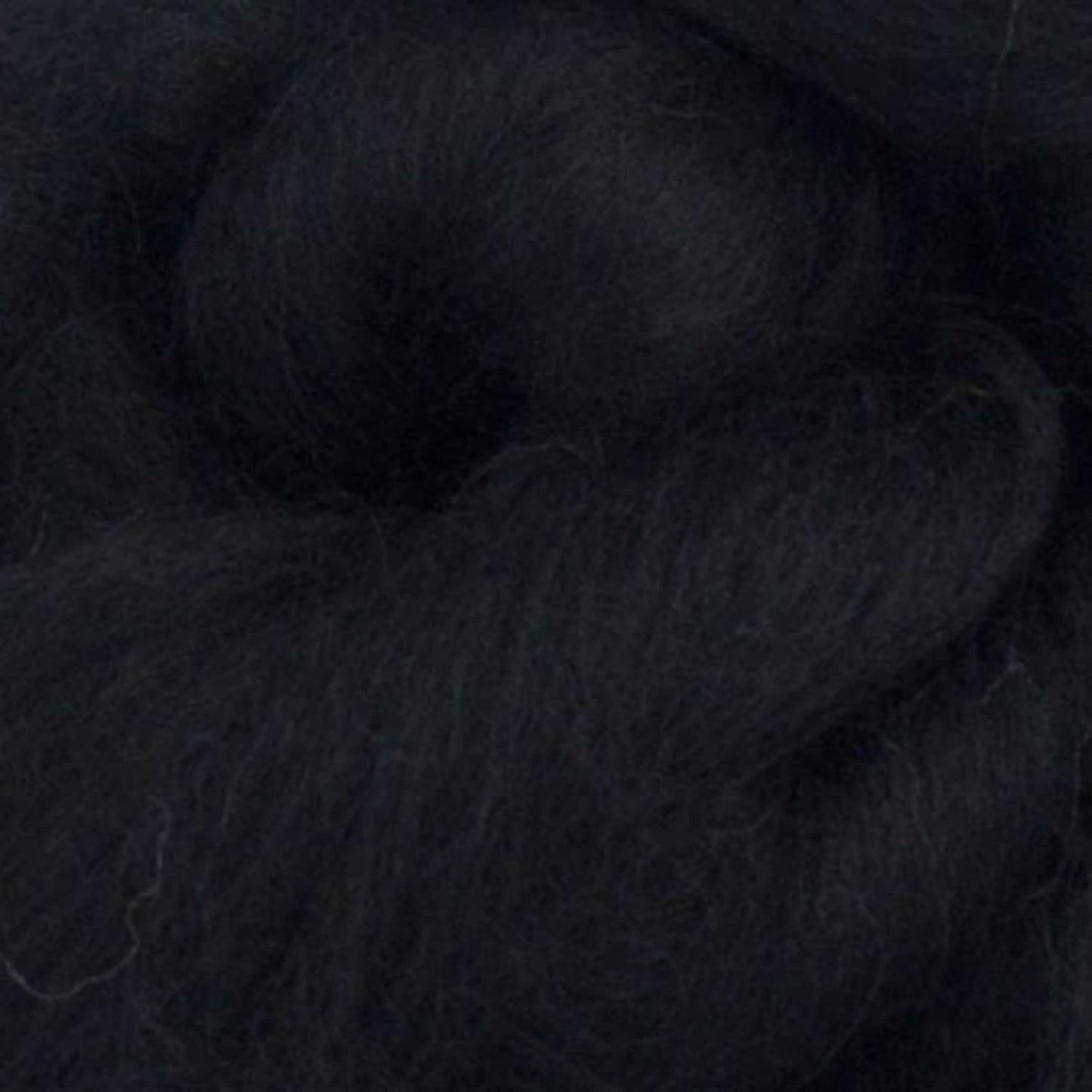 Revolution Fibers Merino Wool Combed Top | 1 lb Premium Wool Roving | 22 Micron, Best Merino Wool for Spinning, Tapestry, Needle Felting, Big Yarn Roving and Wall Hangings (Raven Black)