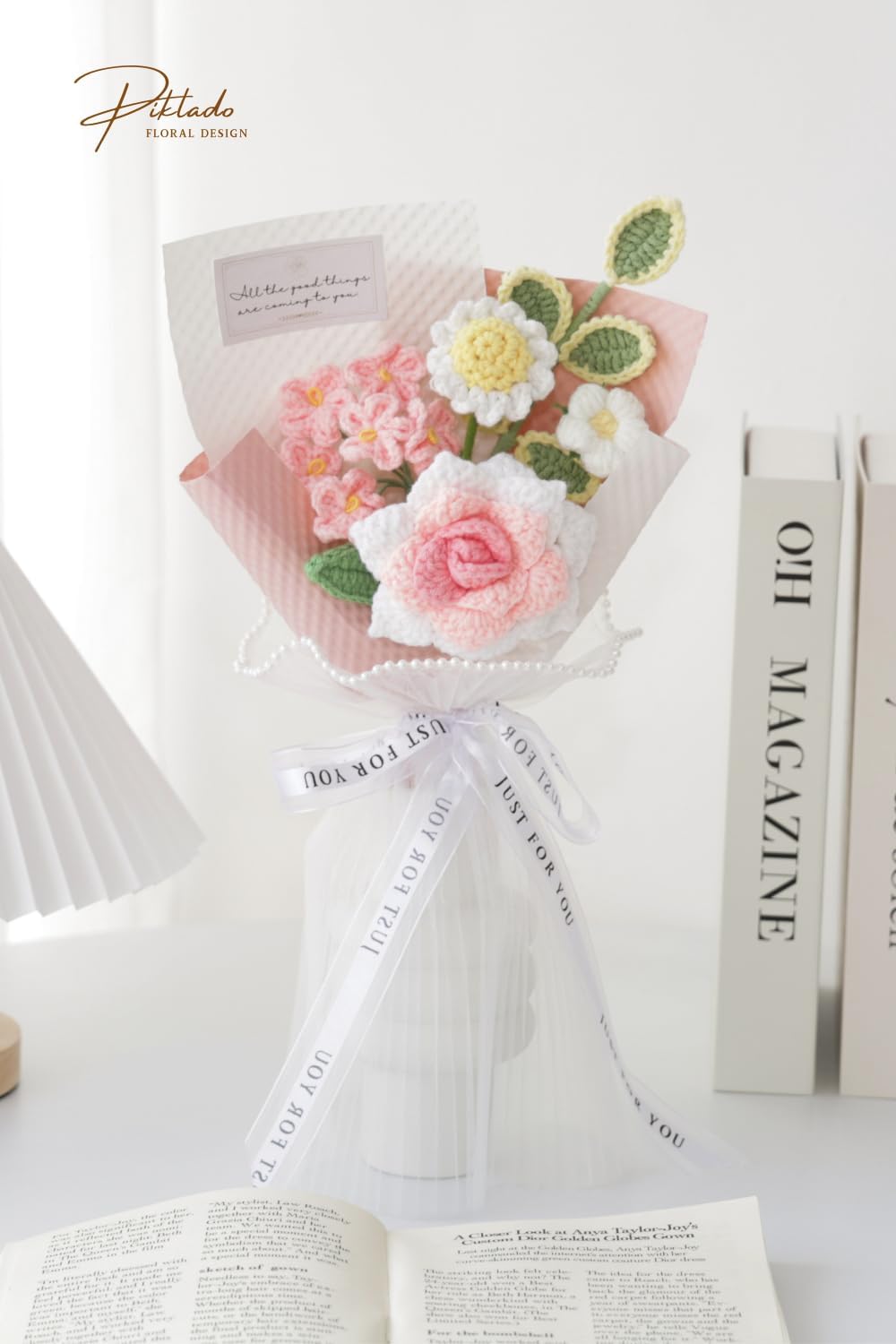 Handmade Crochet Rose Daisy as a Gift for Lover, Family,Friends. Crochet Bouquet, Crocheted Yarn Flowers, Artificial Flower Finished Bouquet