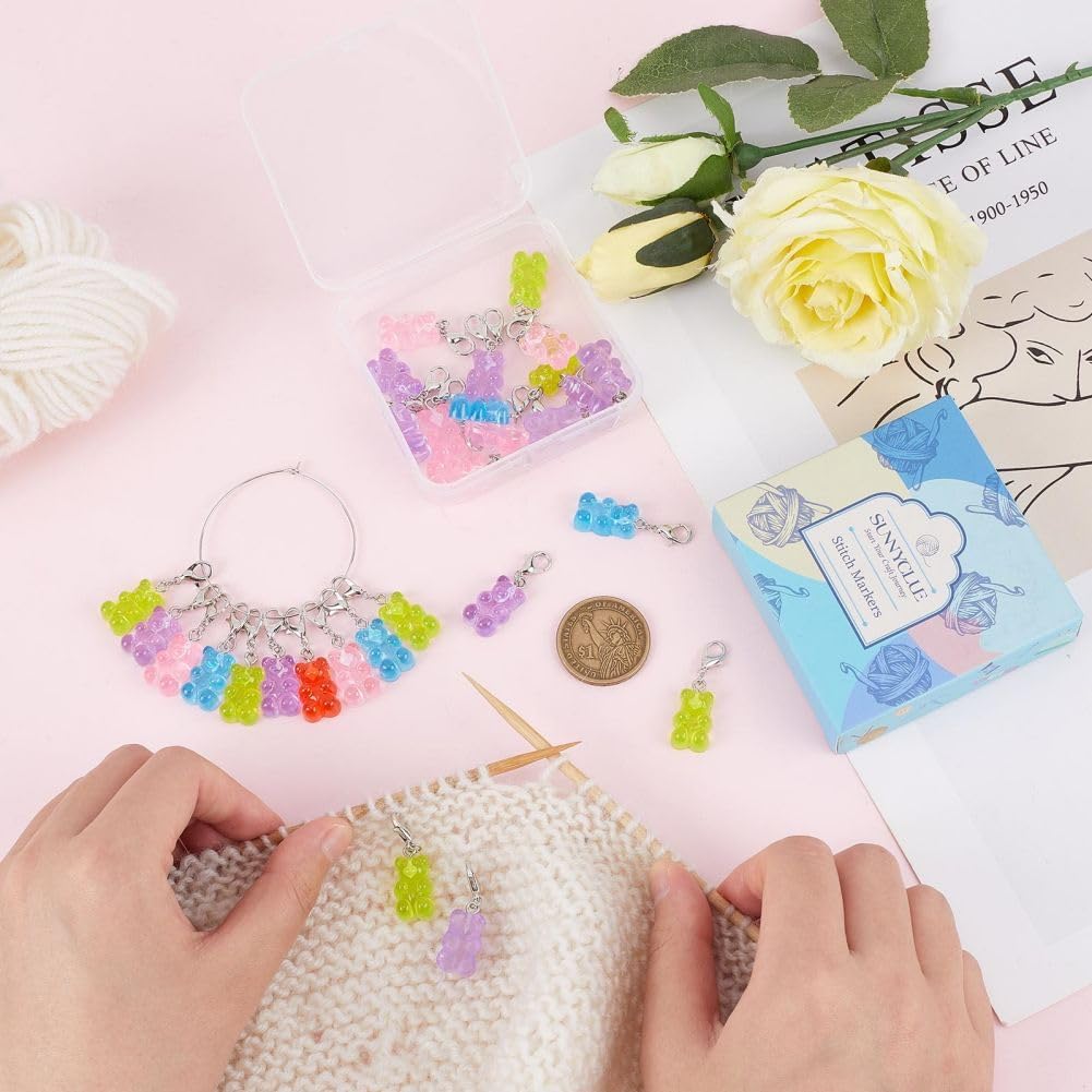 SUNNYCLUE 1 Box 30Pcs Stitch Markers Knitting Bear Stitch Marker Charms Knitting Markers Charm Cute Leverback Locking Stitch Marker for Knitting Weaving Sewing Needleworks Women DIY Crafts Gift
