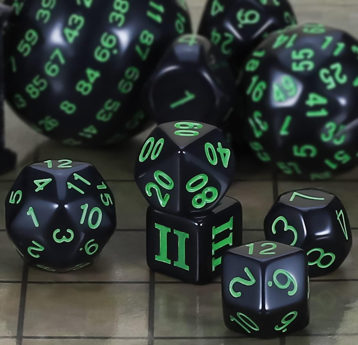 CiaraQ DND Polyhedral Dice Set (15pcs) D4-D100 Game Dice with Dice Bag for Dungeons and Dragons Role Playing Table Games (Black & Green)