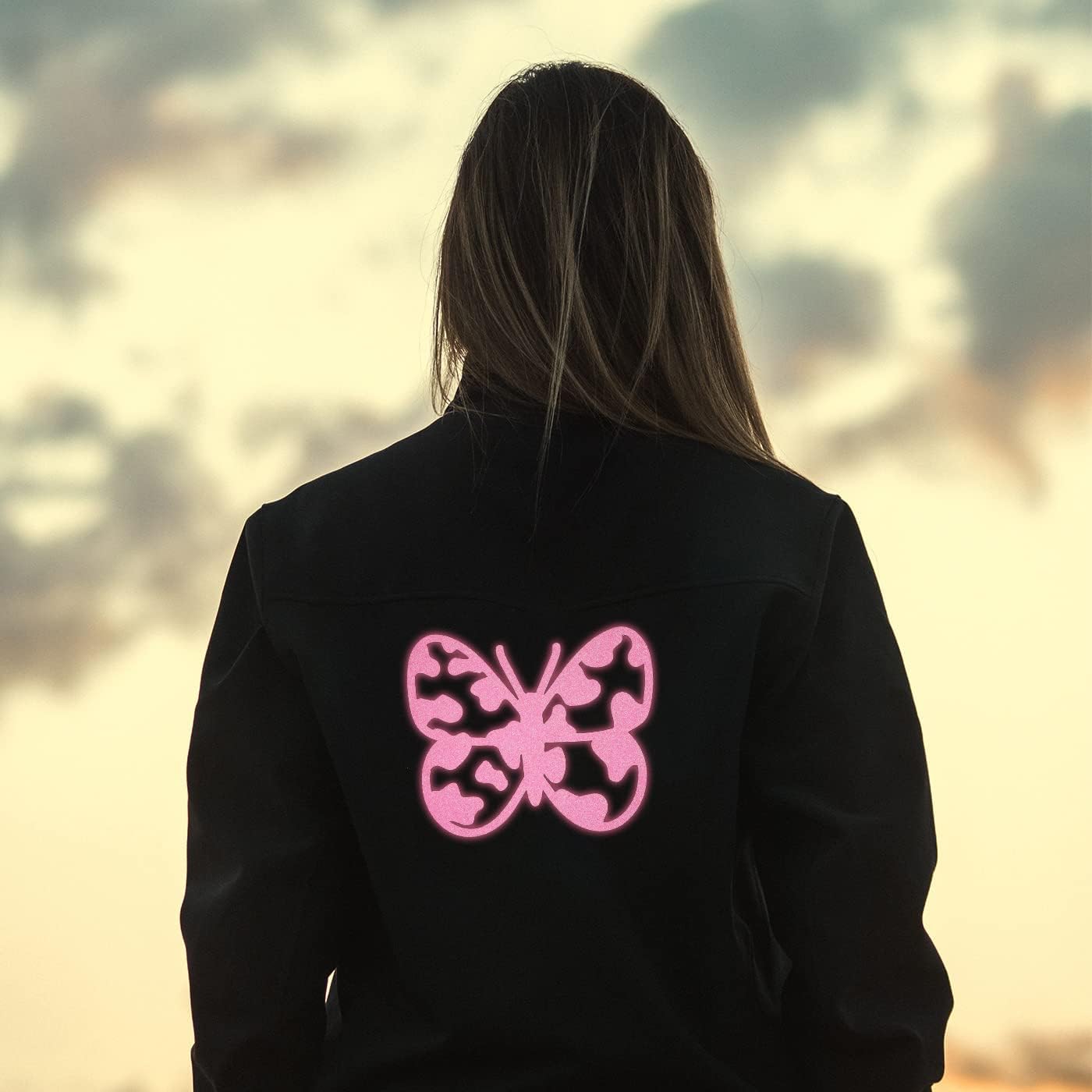 guangyintong Glow Glitter Pink Heat Transfer Vinyl HTV Rolls, 12" x 8ft Iron on Vinyl for T-Shirts, Glitter HTV Vinyl for All Cutter Machines Easy to Cut & Weed for DIY Design