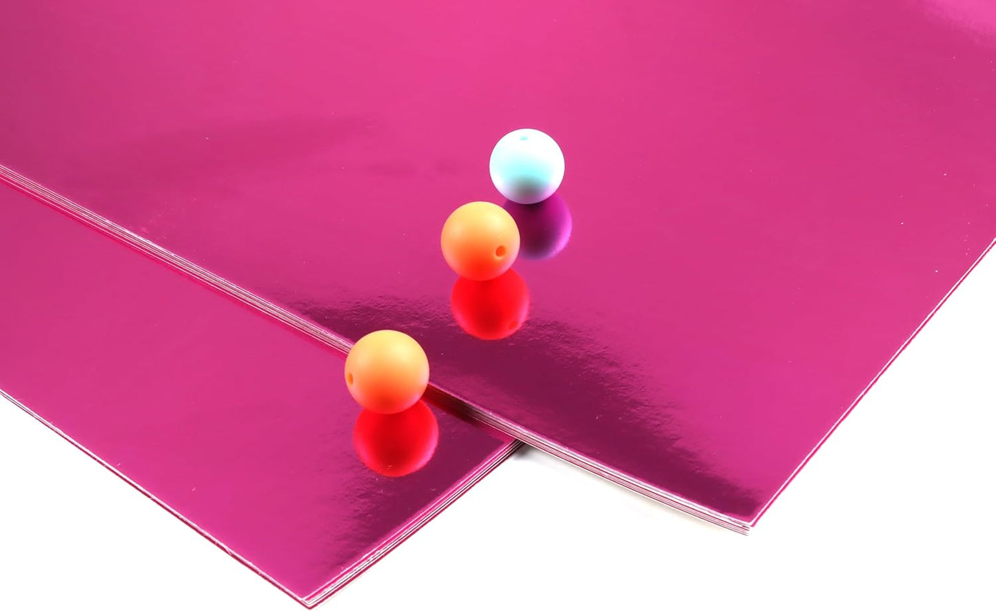 TGXRZX Metallic Rose red Cardstock Paper,Size 8 "x 11" (250gsm), 15PCS,Mirror Finish Gold Foil Board for Crafting, Invitations, and Decorations,Die Cut and Plotter,Card Making (Rose Red)