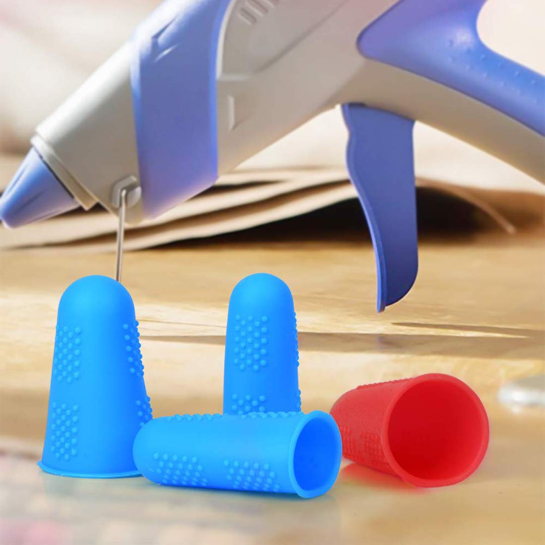 12 Pieces Silicone Hot Glue Gun Finger Caps, 4 Colors Finger Guard Protectors or Hot Glue Wax Rosin Resin Honey Adhesives Scrapbooking Sewing in 3 Sizes-Red/Blue/Yellow/Green