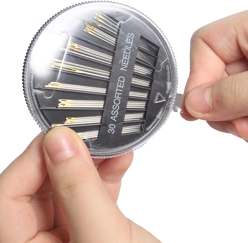 Eketirry Premium Hand Sewing Needles，30-Count Assorted Needles for Sewing Repair, 6 Different Sizes Sewing Needles with 2 Threaders (Black,1)