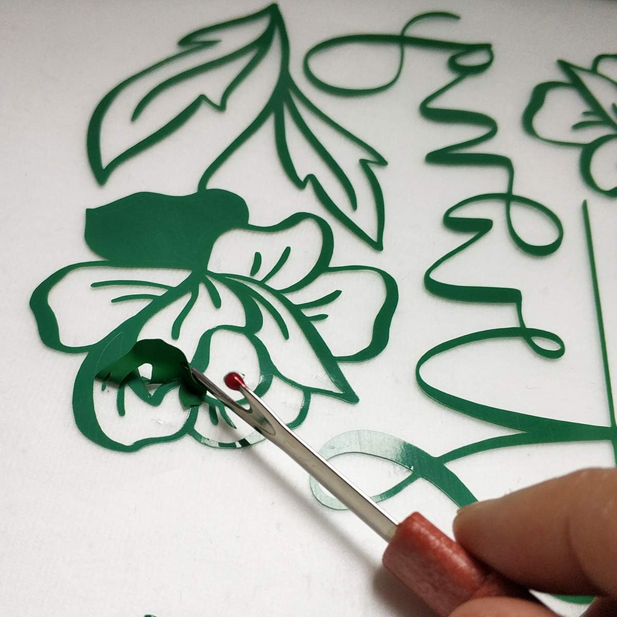 Guangyintong Heat Transfer Vinyl Green HTV Rolls, 12" x 10ft Iron on Vinyl for T-Shirts, Matte Surface HTV for All Cutter Machine, Easy to Cut & Weed for DIY Design