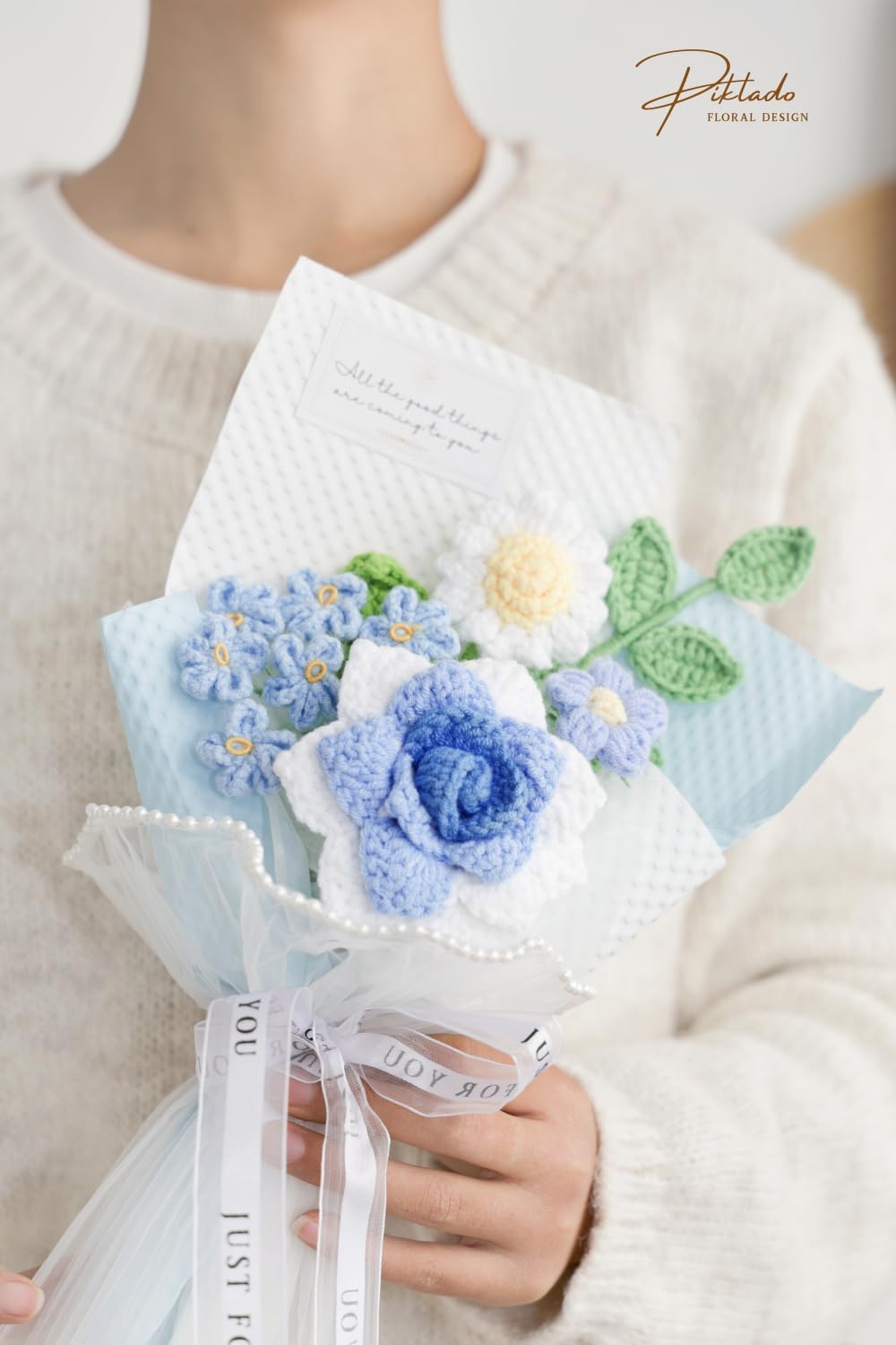 Hand-Woven Flower Bouquet Finished（1pcs） for Valentine's Day Girlfriend Birthday Gift Wedding Decoration Crochet Artificial Flower, Bouquet Gift (Blue)