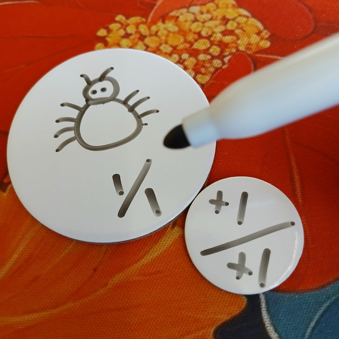 Futhark 100 Dry Erase Tokens for DND – Writable RPG Tokens in 2 Sizes for Combat Tracking, Initiative, Conditions, and Effects – Reusable Circle Markers for Tabletop Games