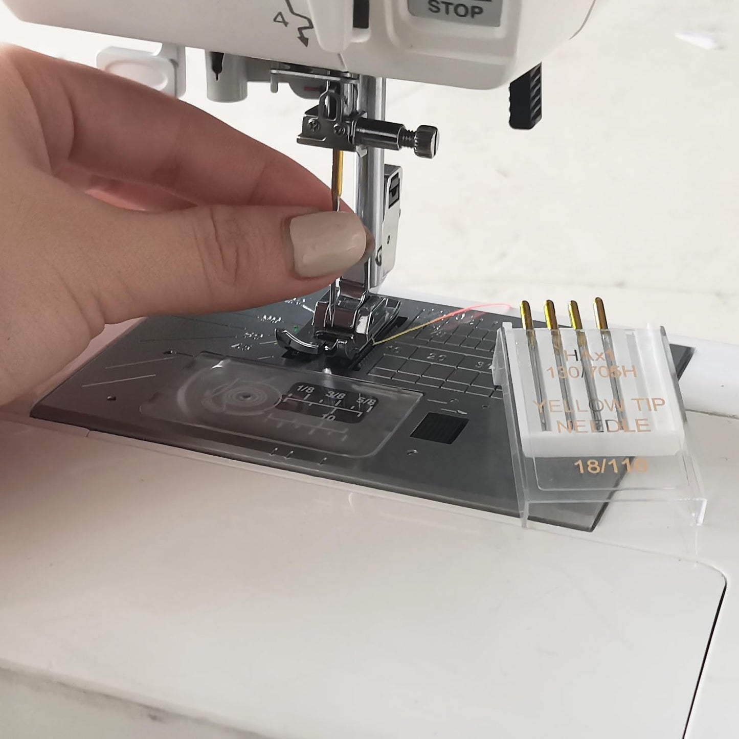 HONEYSEW 30 Pieces Sewing Machine Needles HAX1 130/705H Universal Regular Point Flat Shank Sewing Needle Compatible with Singer, Brother,Janome,Pfaff and Other Brand (Yellow Size 18-30PCS)