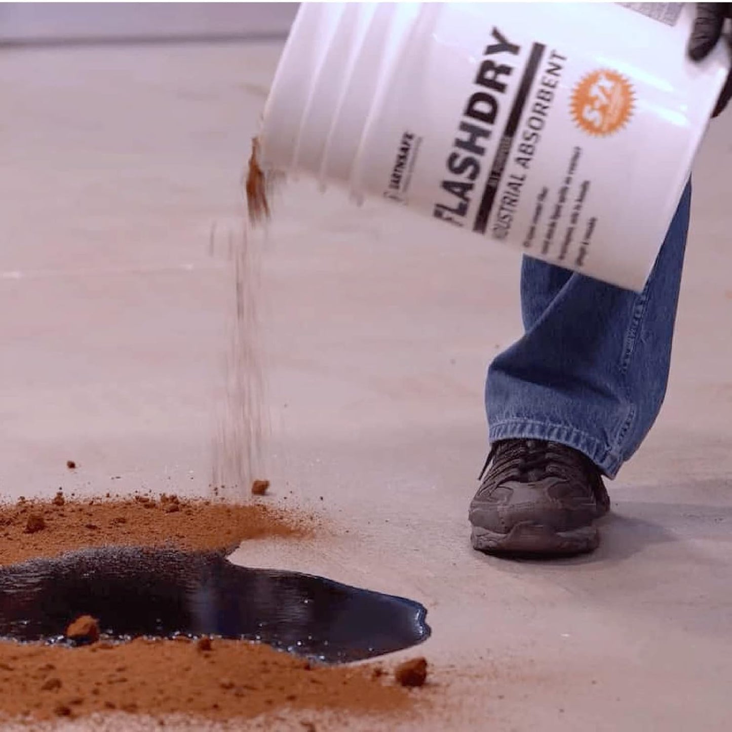 FlashDry All Purpose Organic Industrial Absorbent - 5 Liter Bucket, Case of 2- Instantly Absorbs Liquid Spills - Safer and 5-7x More Absorbent Than Clay - Lightweight & Refillable - OSHA Compliant