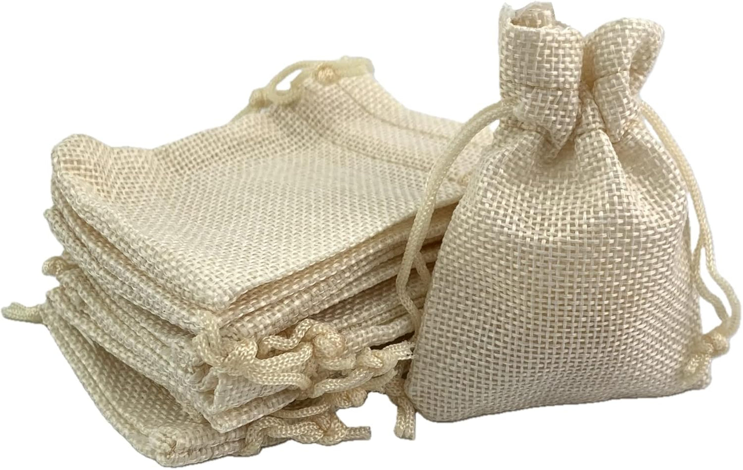 Palmhomee Pack of 25 Burlap Gift Bags with Drawstring Linen Jewelry Pouches Wedding Hessian Jute Bags for Birthday and Treat Pouches Party Wedding Favors Gift (2.8x3.6 Inch, Cream)