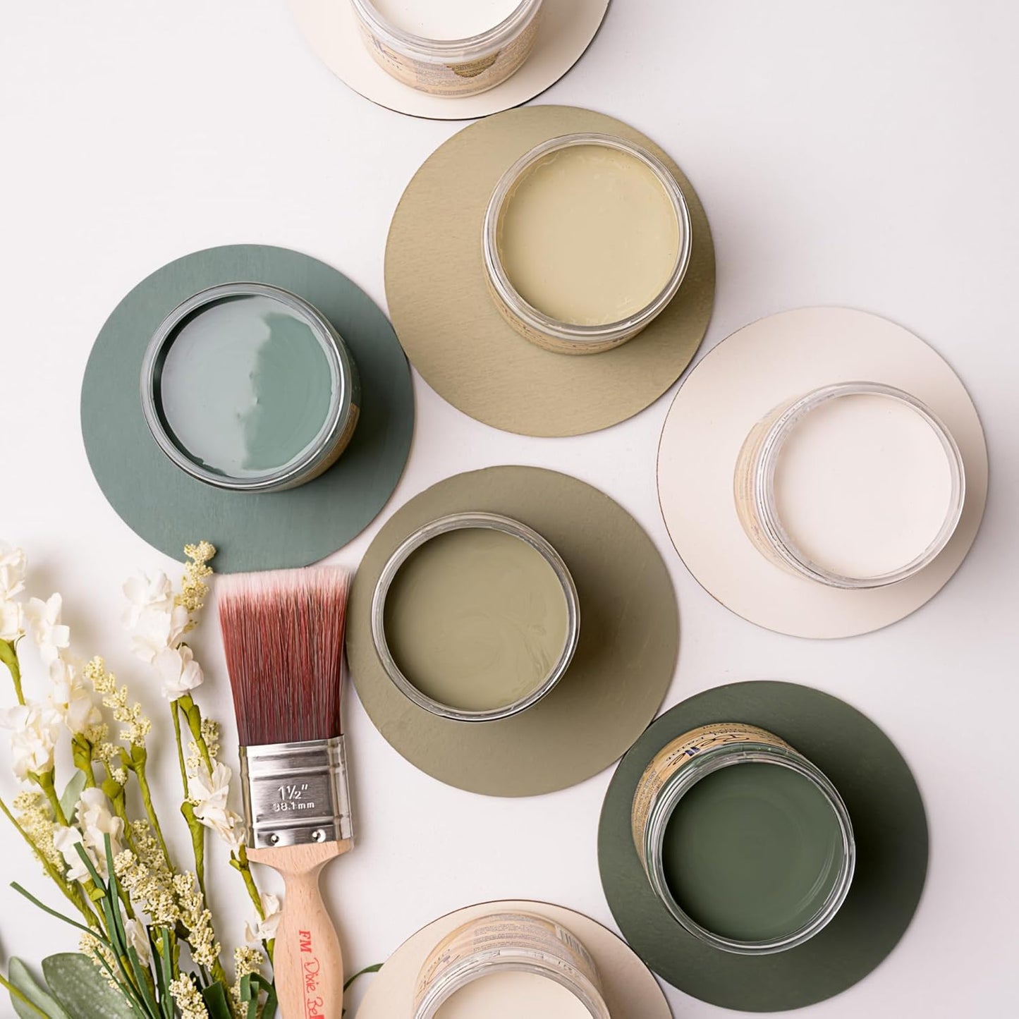 Dixie Belle Paint Company Chalk Finish Furniture Paint – Ecru (1 Gallon / 128oz) – Matte Chic Chalk Mineral DIY Furniture Paint