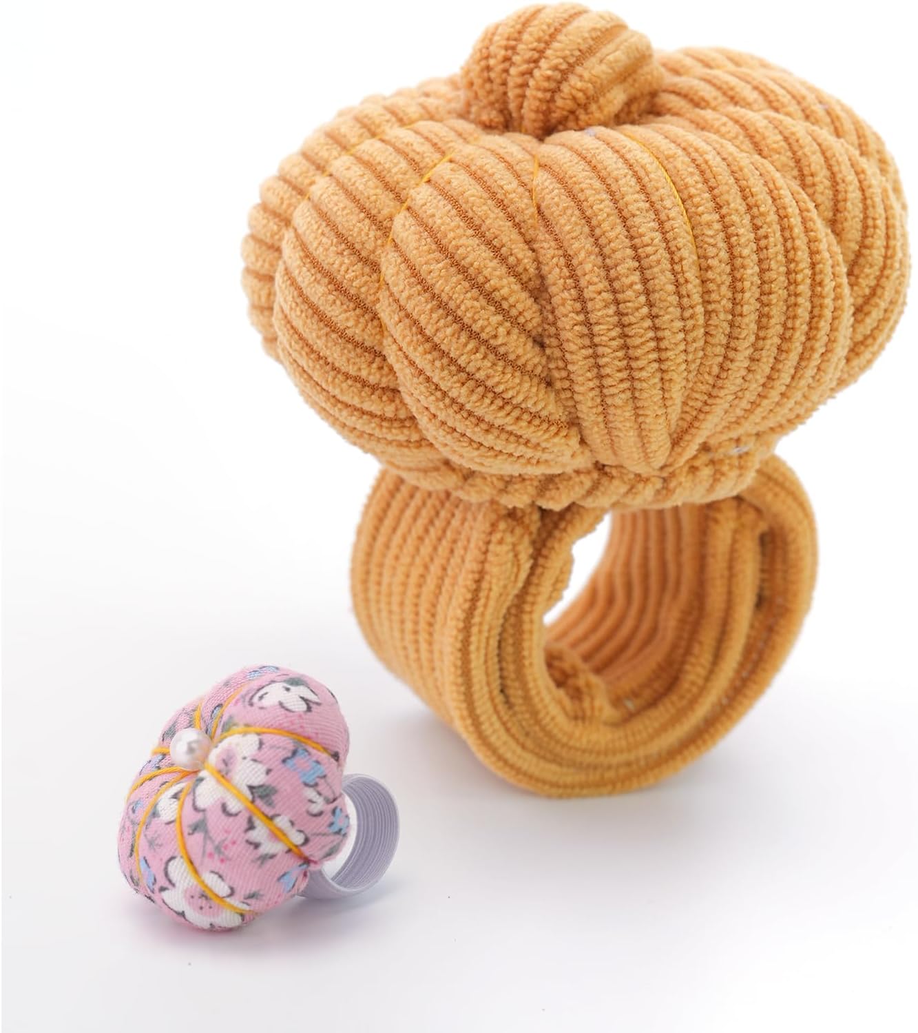 Wrist Pin Cushions, Sewing Needle Cushion kit with 1Pcs Elastic Strap Finger Ring Pincushions, Adjustable Strap Handcraft Needles Holder for Sewing and Quilting (Gold)