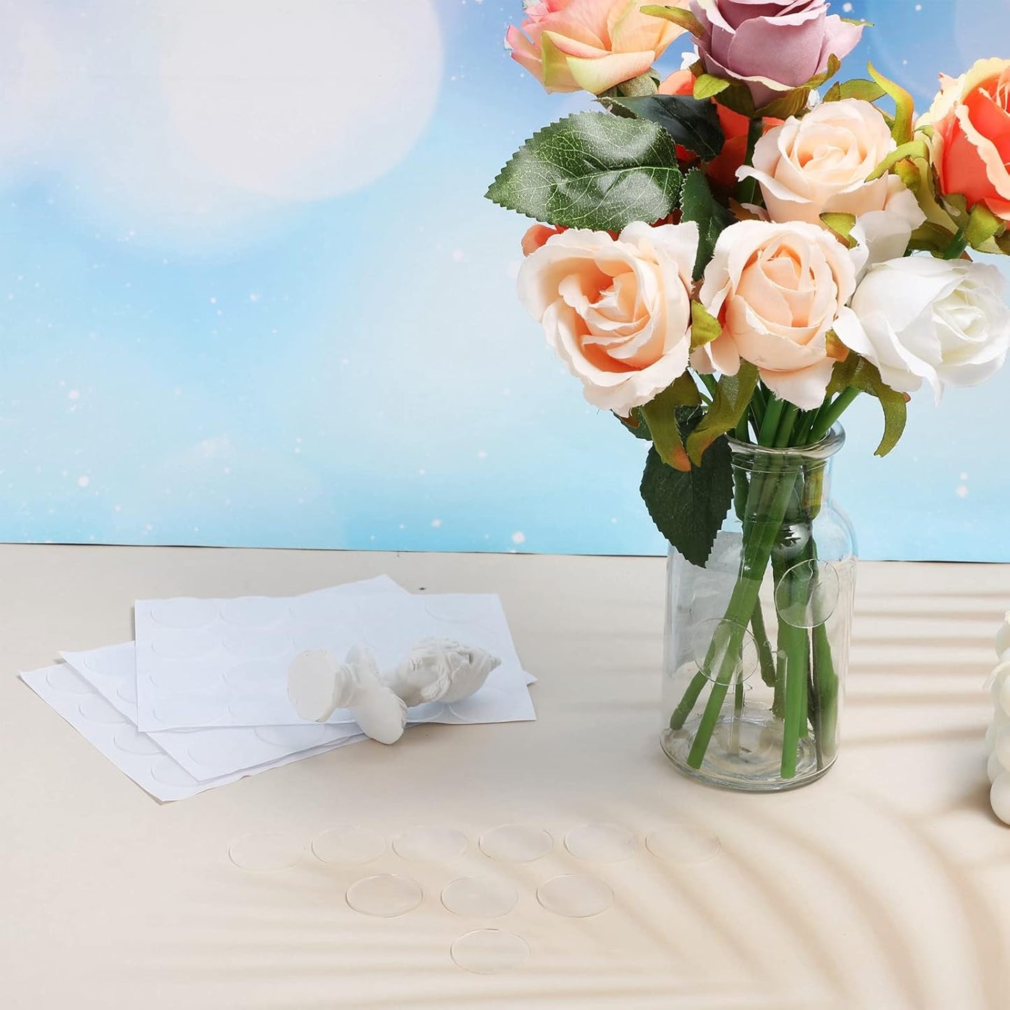 Zonon 200 Pcs Double Sided Adhesive Dots Clear Glue Point Tape Stickers Balloon Glue Round Mini No Traces Adhesive Sticker Dot Sticker for Classroom Decor Craft DIY Office (1.2 Inch/ 30 mm)