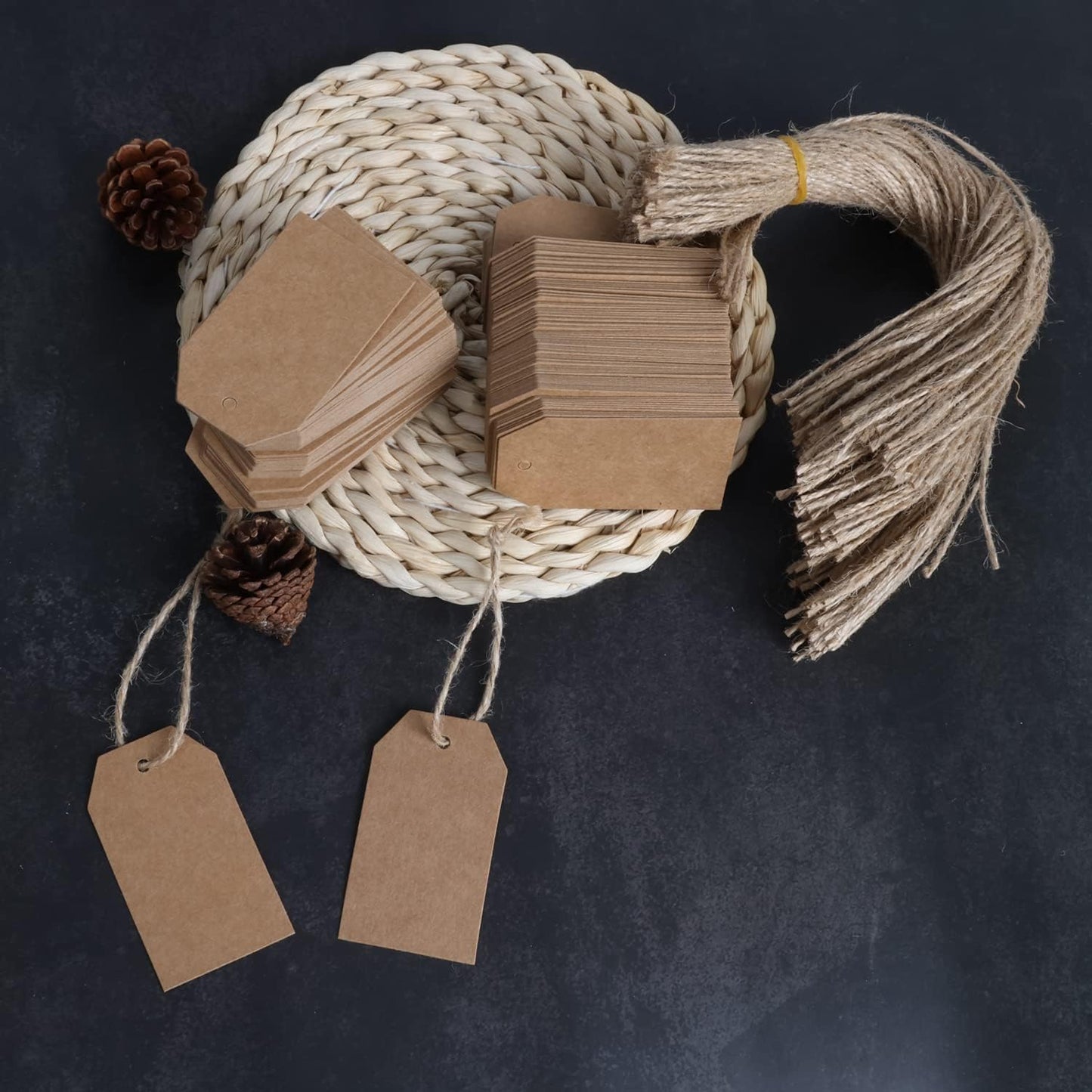 Kraft Paper Gift Tags,200PCS Craft Hang Tags with Free 200PCS Natural Jute Twine for DIY Wedding Holiday Present(Brown)