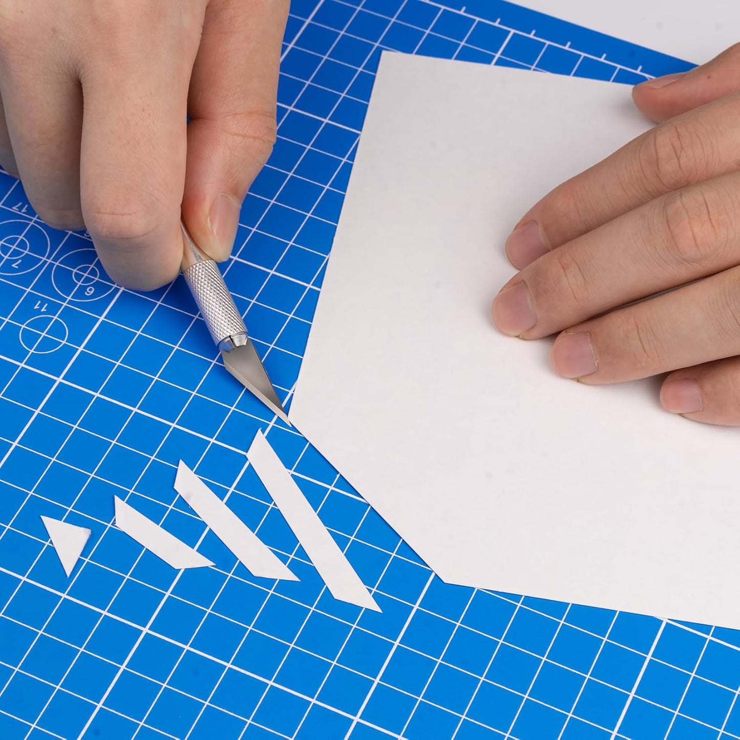 DIYSELF Cutting Mat: 12in18in, Self Healing, Double-Sided, Rotating - Ideal for Crafts, Sewing, Quilting