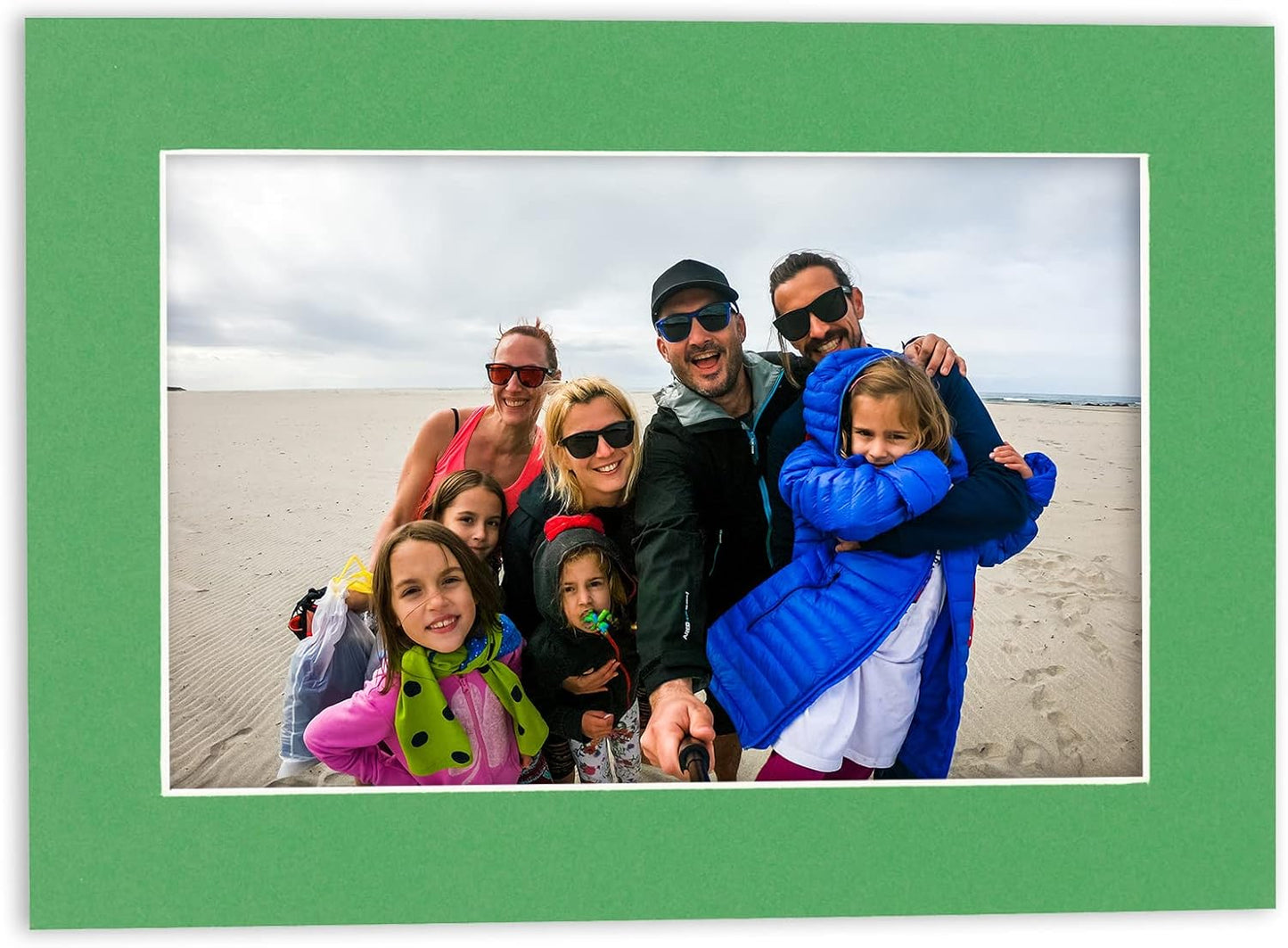 5x7 Mat for 8.5x11 Frame - Precut Mat Board Acid-Free Bright Green 5x7 Photo Matte For a 8.5x11 Picture Frame, Premium Matboard for Family Photos, Show Kits, Art, Picture Framing, Pack of 100 Mats