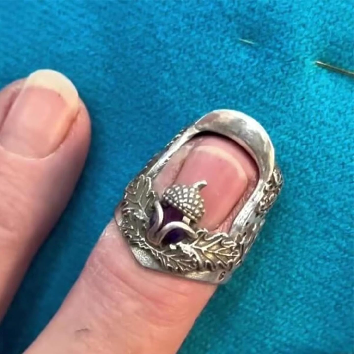 Open Nail Acorn Thimble, Thimbles for Hand Sewing, Metal Thumb Thimble Shield Accessories, Sewing Thimble Finger Protector for Needlework, Hand Embroidery Craft-3pcs