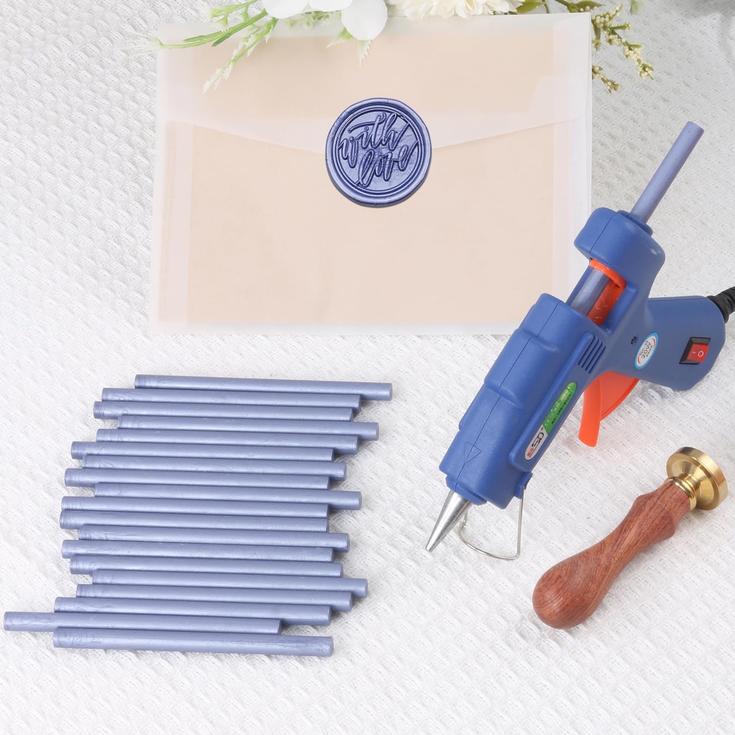 Zinc Blue Sealing Wax Sticks, WASOHLING 20Pcs Glue Gun Wax Seal Sticks for Wax Seal Stamp, Blue Wax Seals for Christmas Wedding Invitation Envelope Letter Seals, Craft Adhesive (Mini Size)