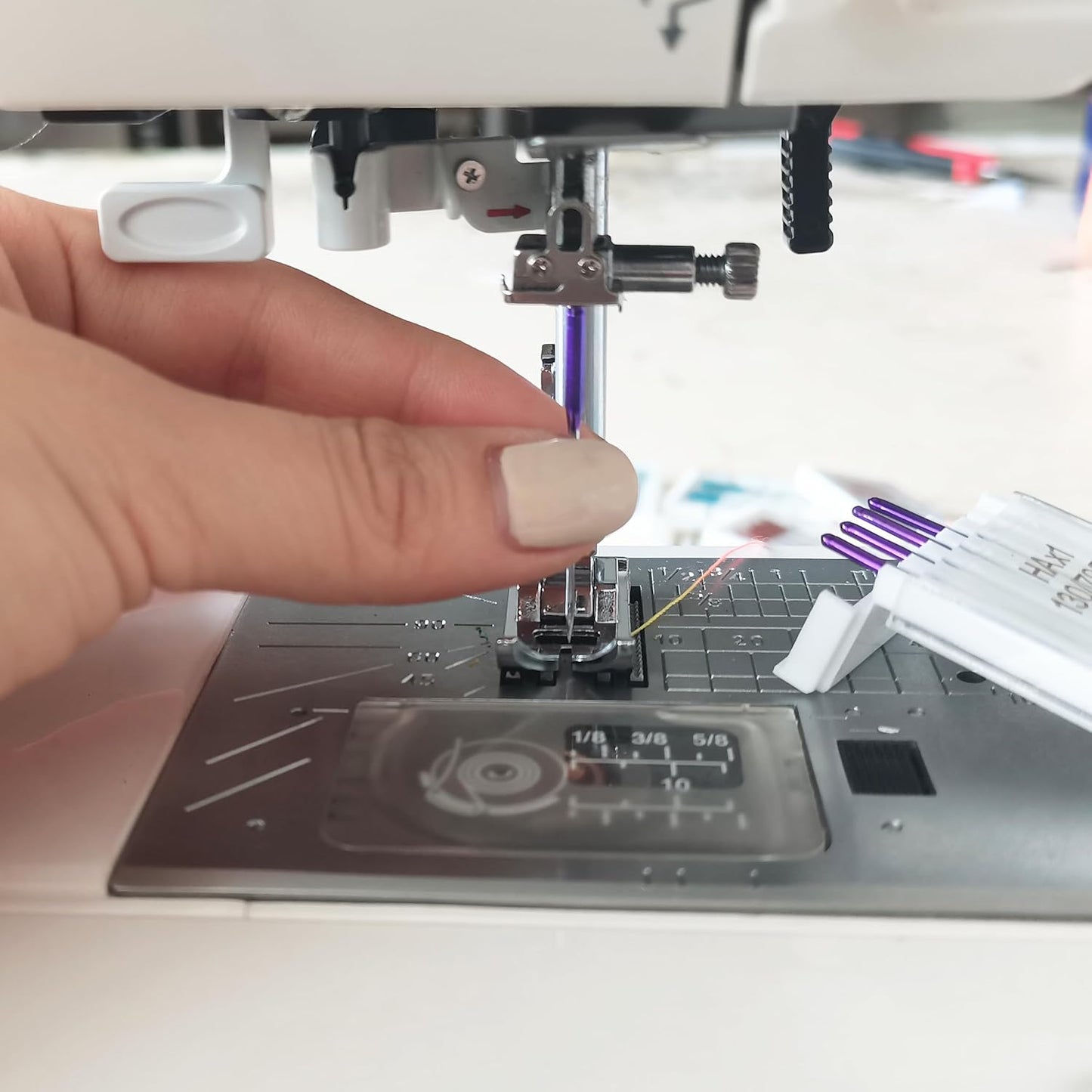 HONEYSEW 60 Pieces Sewing Machine Needles Universal Regular Point Machine Needles for Home Sewing Machine Compatible with Singer, Brother and Old Sewing Machine (Mix Color, 6 Sizesx10PCS-60PCS)